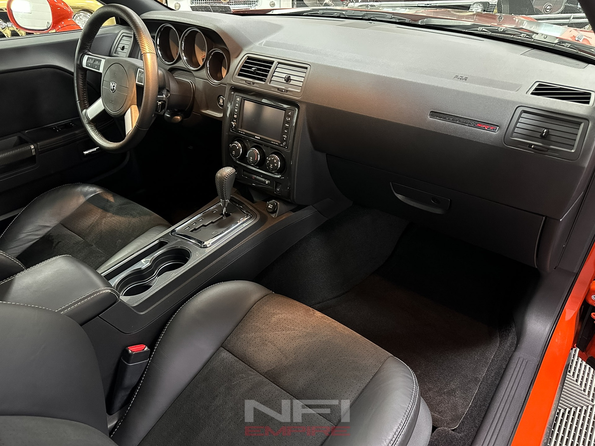 2009 Dodge Challenger 39