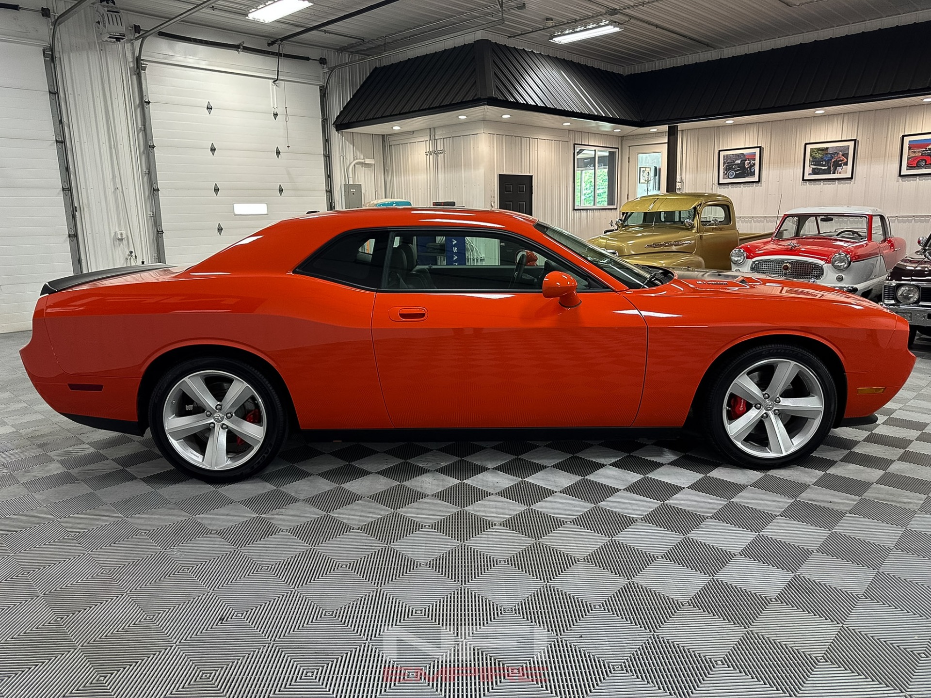 2009 Dodge Challenger 7