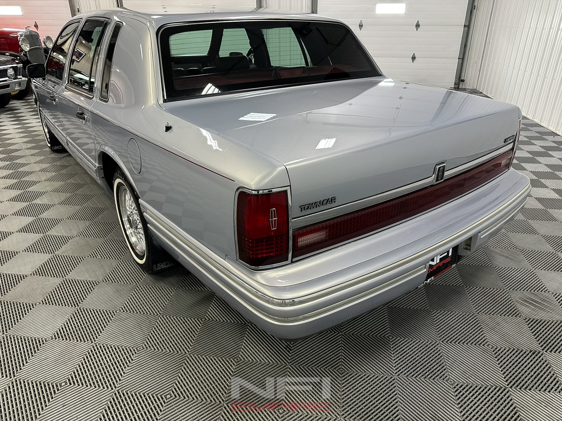 1994 Lincoln Town Car 10