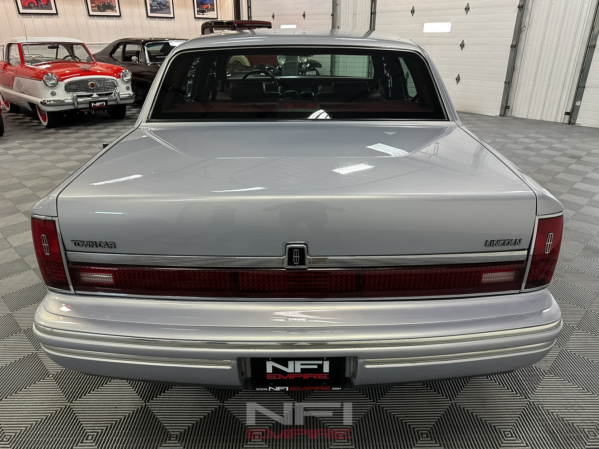 1994 Lincoln Town Car 9