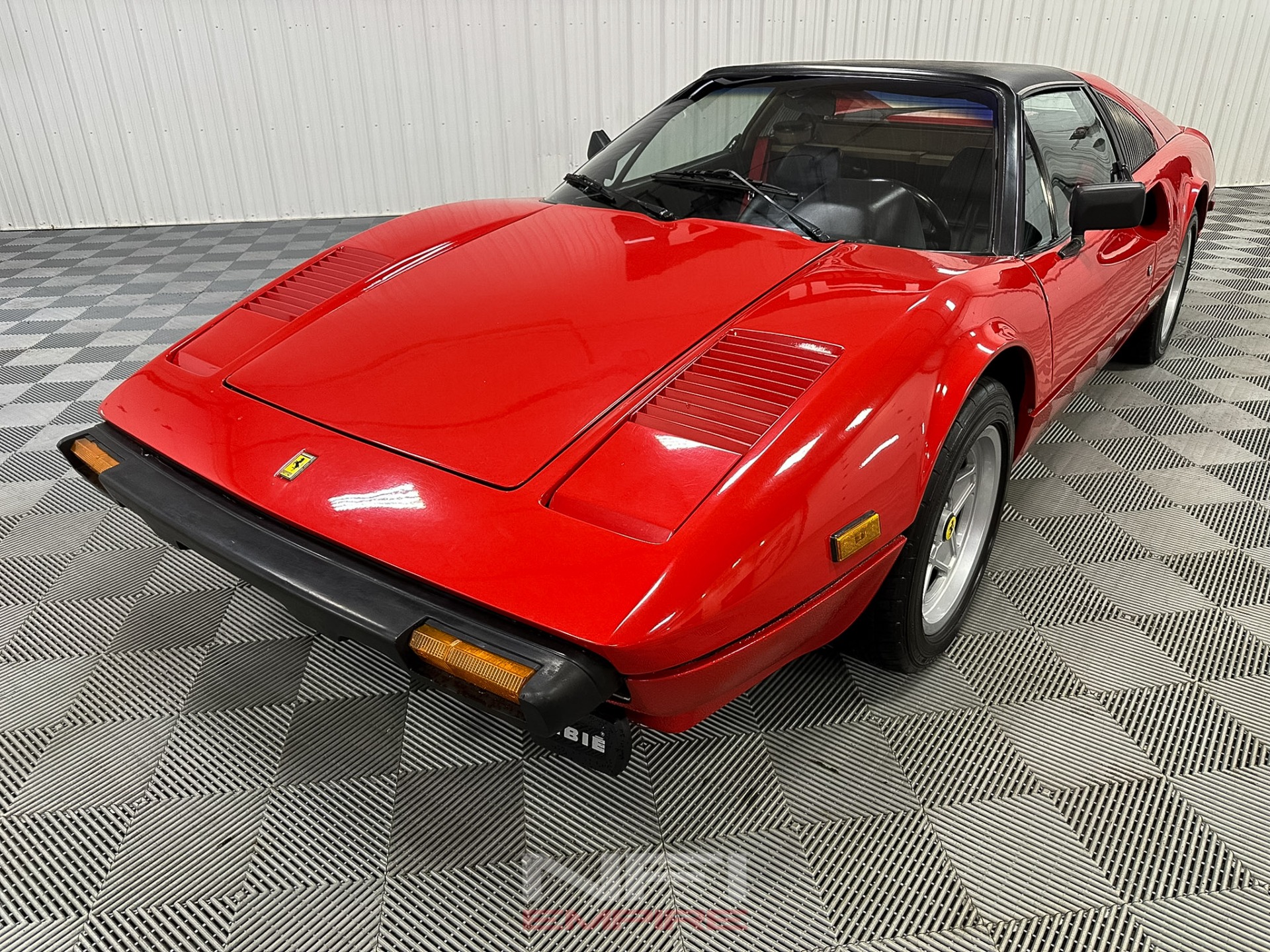 1981 Ferrari 308 GTSi Coupe 3
