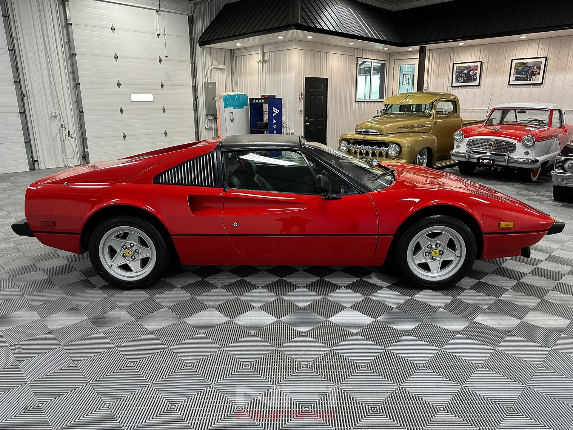 1981 Ferrari 308 GTSi Coupe 7