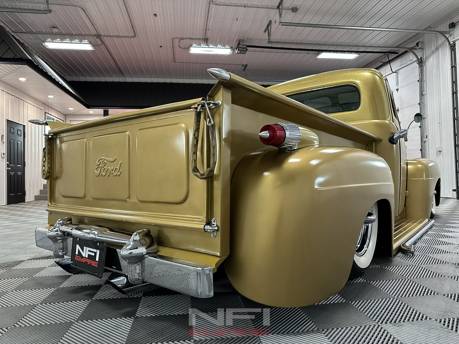 1951 Ford F-1 17