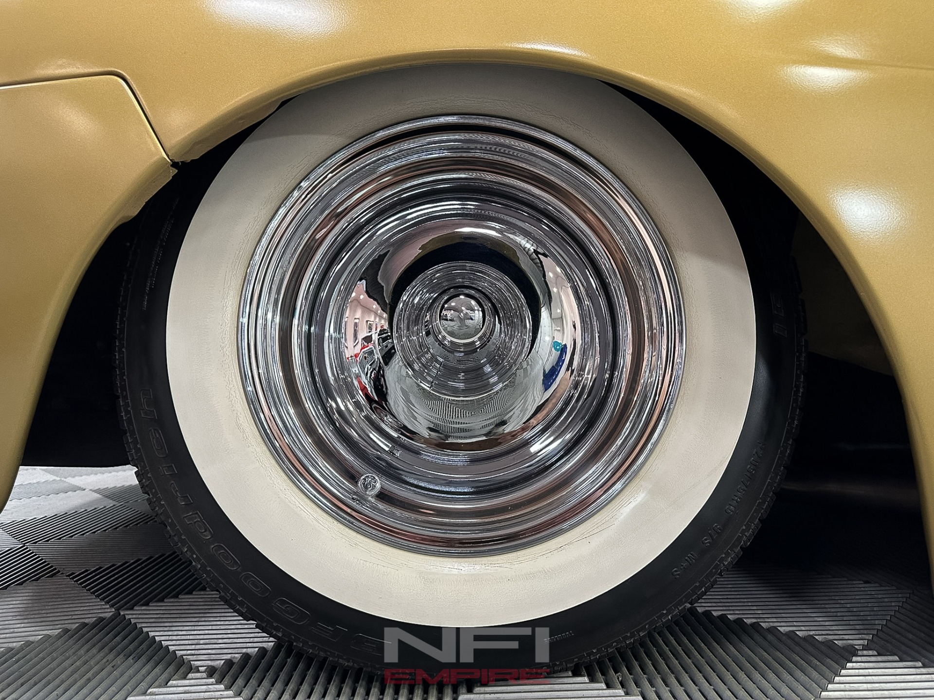 1951 Ford F-1 20