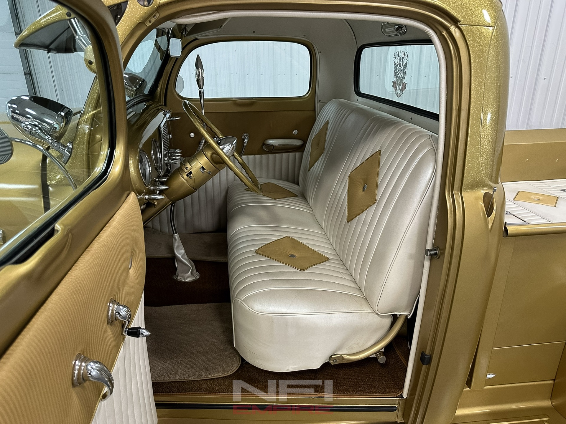 1951 Ford F-1 23
