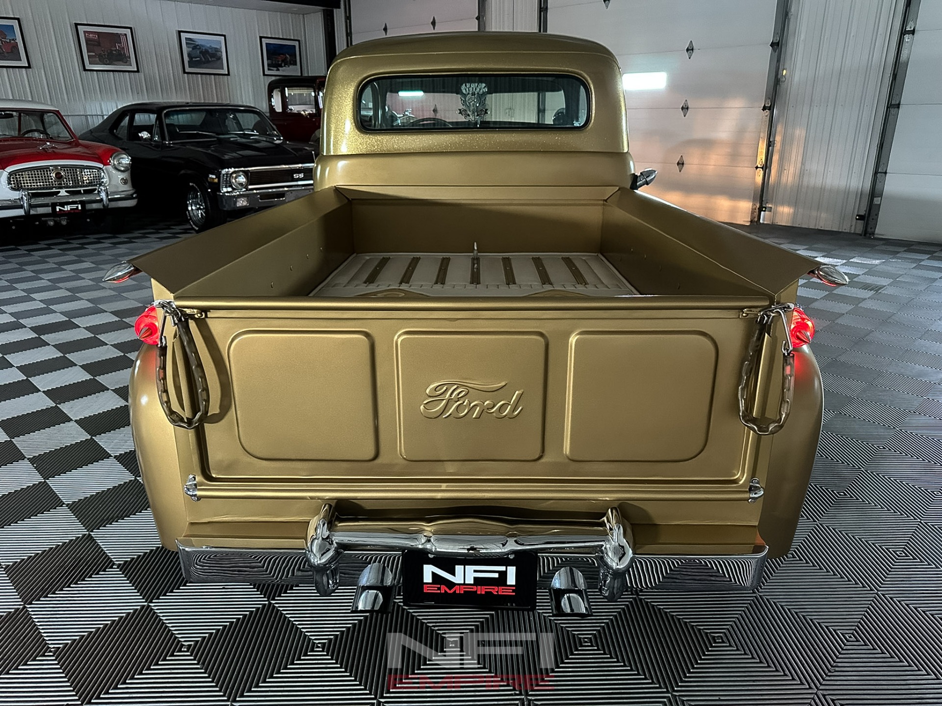 1951 Ford F-1 46