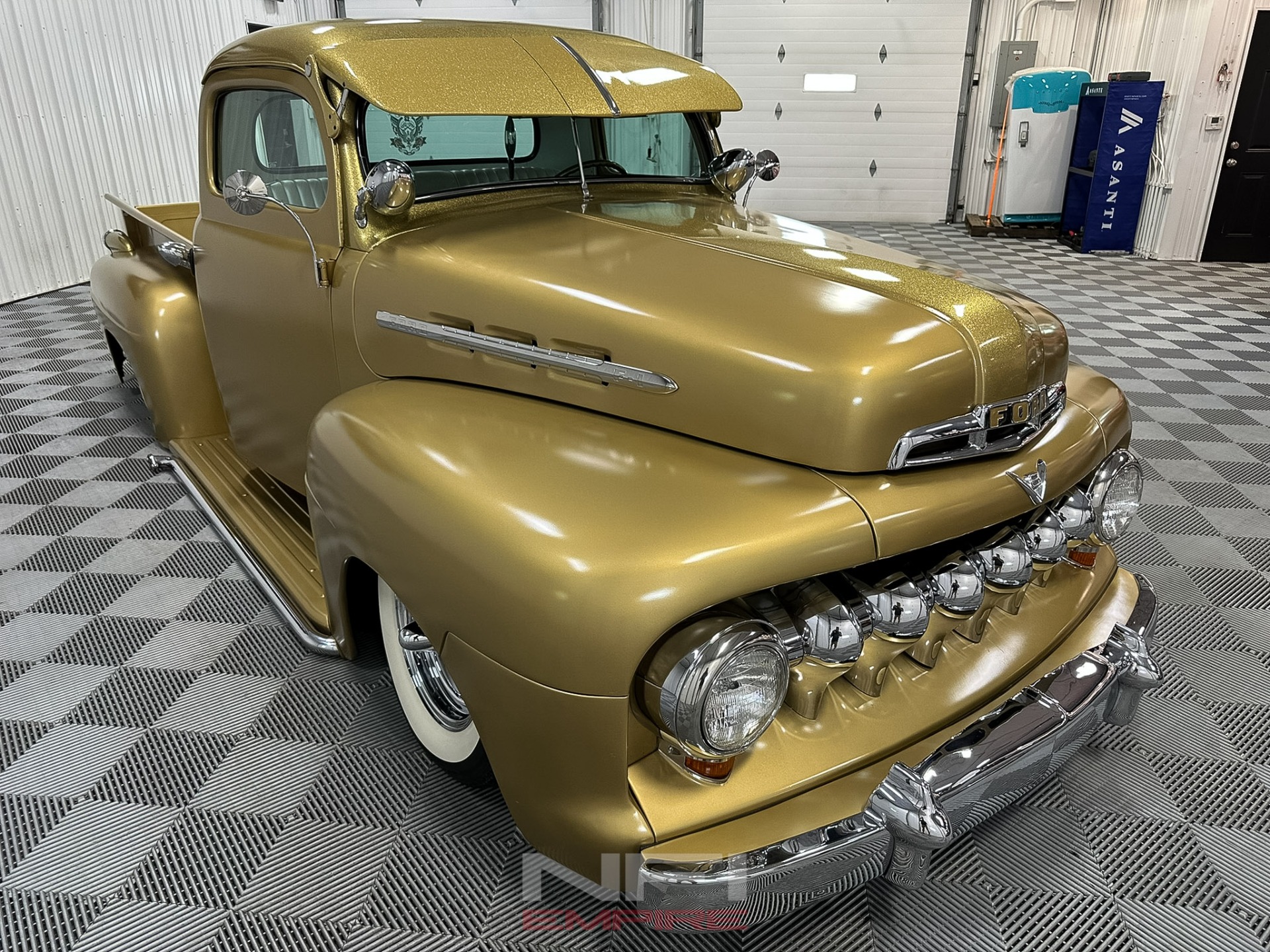 1951 Ford F-1 6