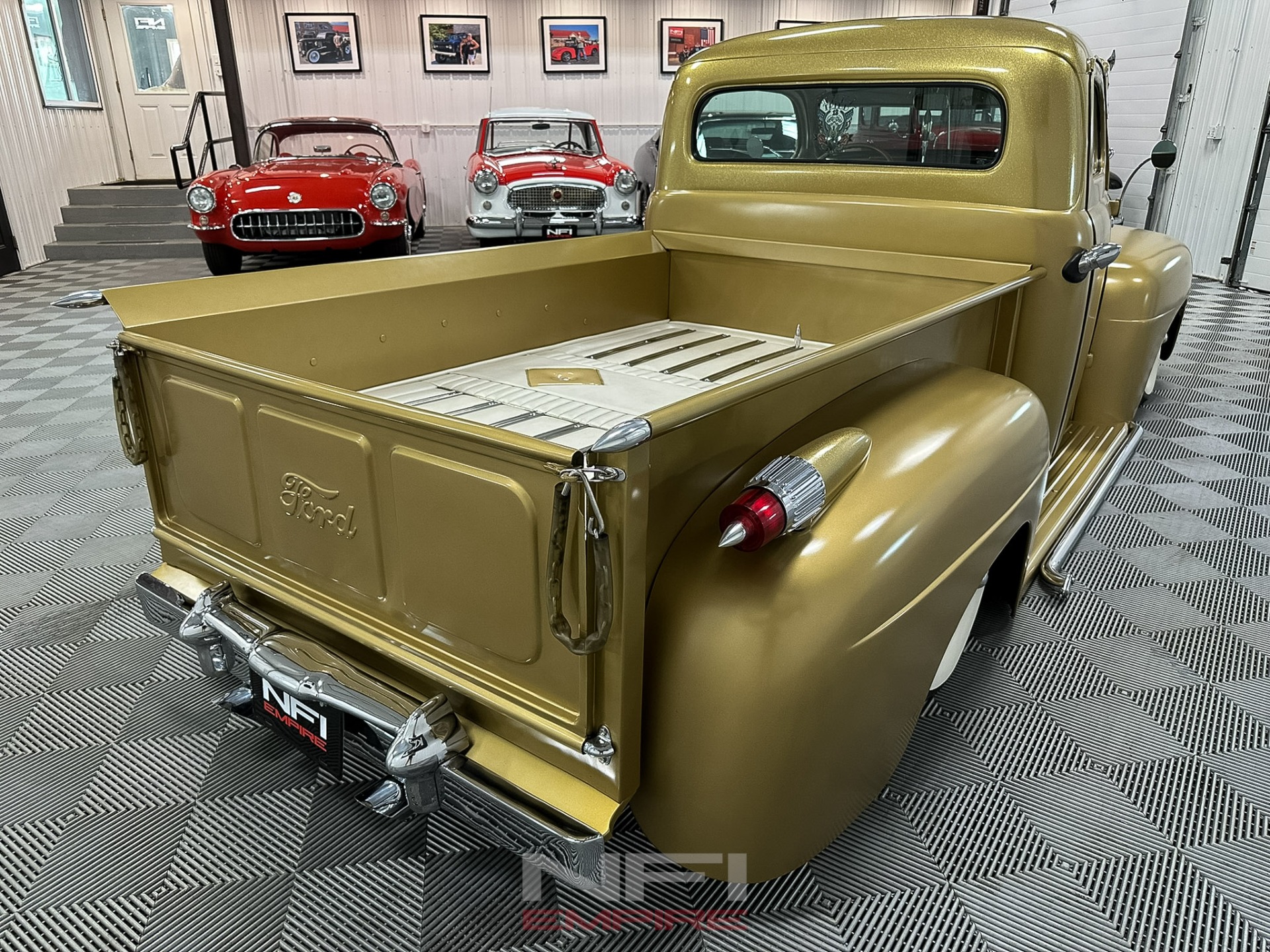 1951 Ford F-1 8