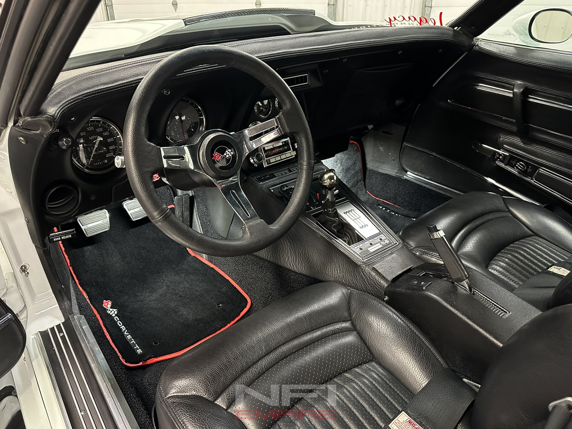 1969 Chevrolet Corvette 23