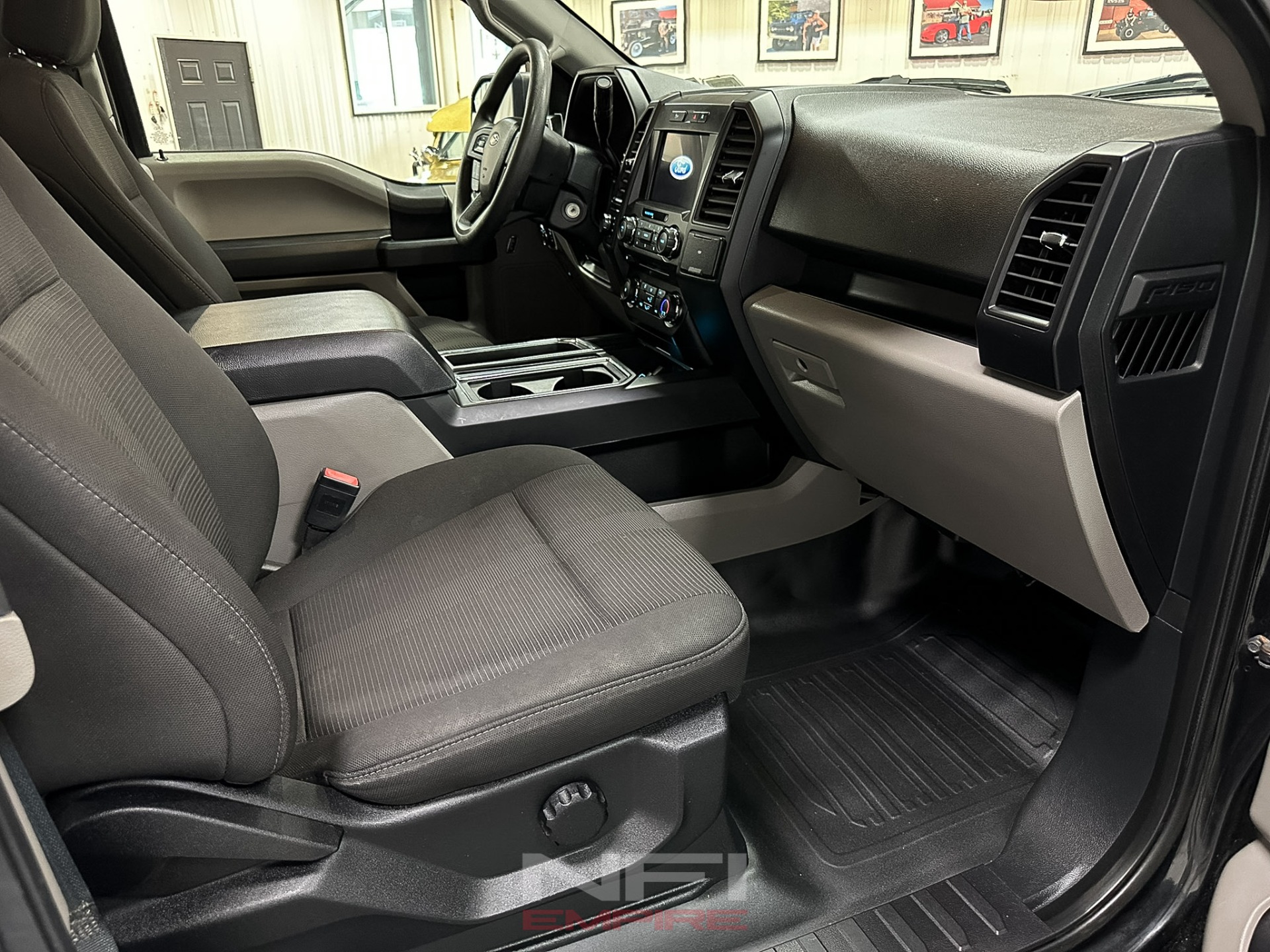 2018 Ford F150 Super Cab 32