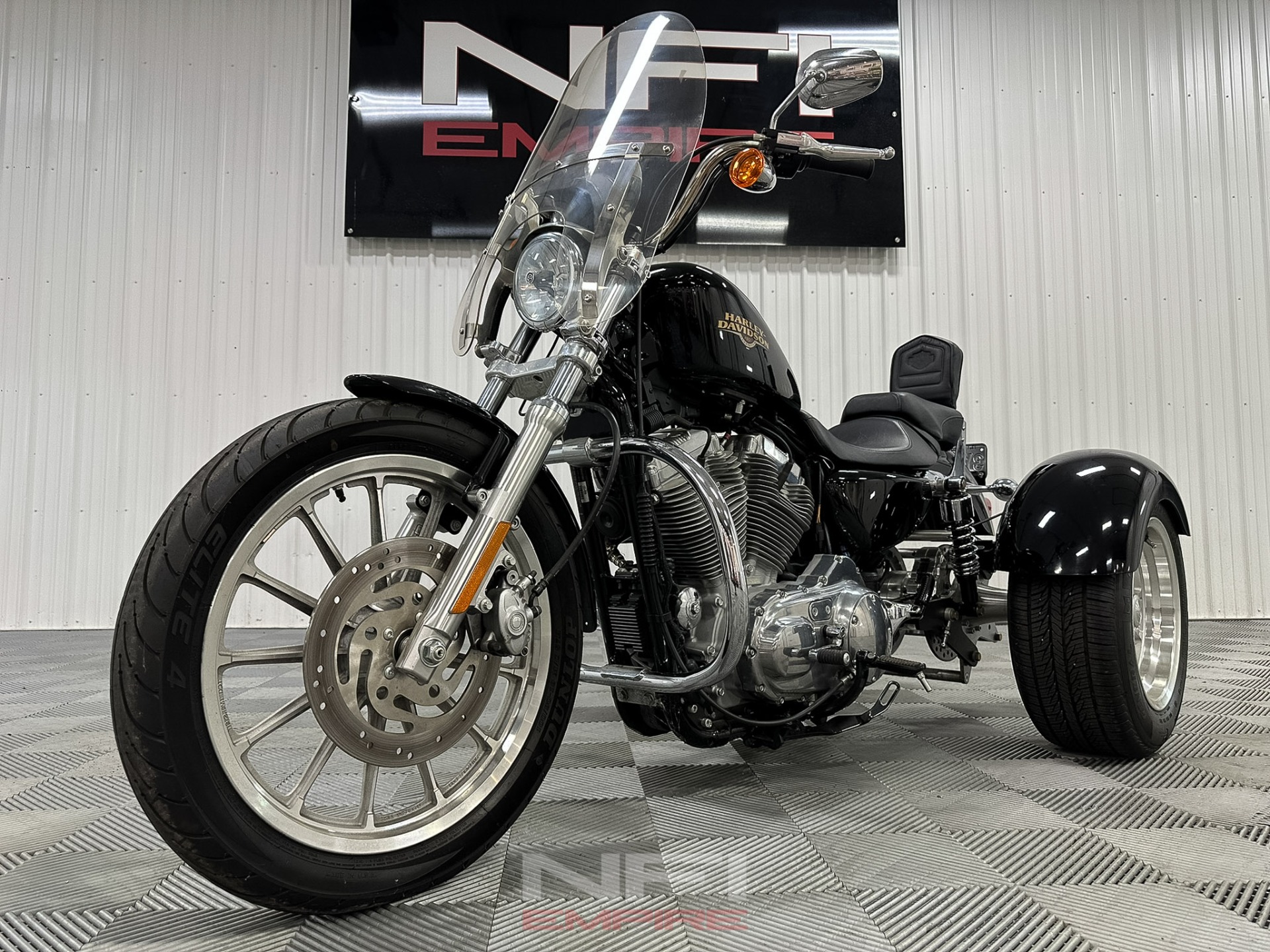 2009 Harley-Davidson XL883L Sportster 883 Low 13