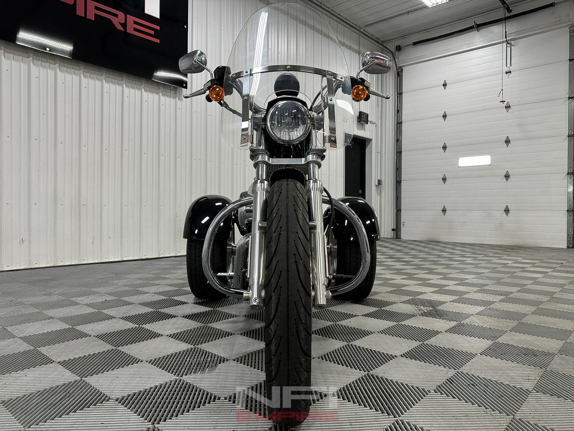 2009 Harley-Davidson XL883L Sportster 883 Low 14