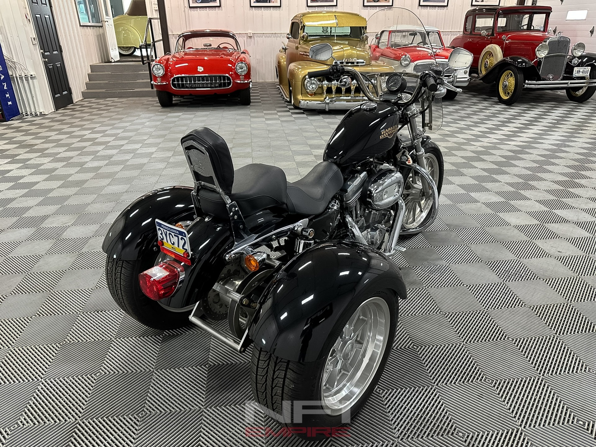 2009 Harley-Davidson XL883L Sportster 883 Low 8