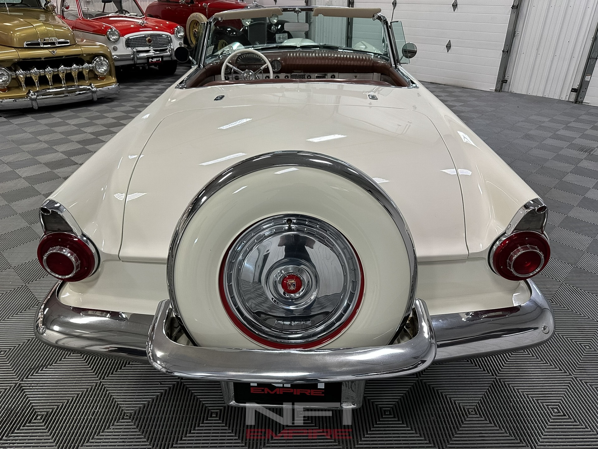 1956 Ford Thunderbird 23