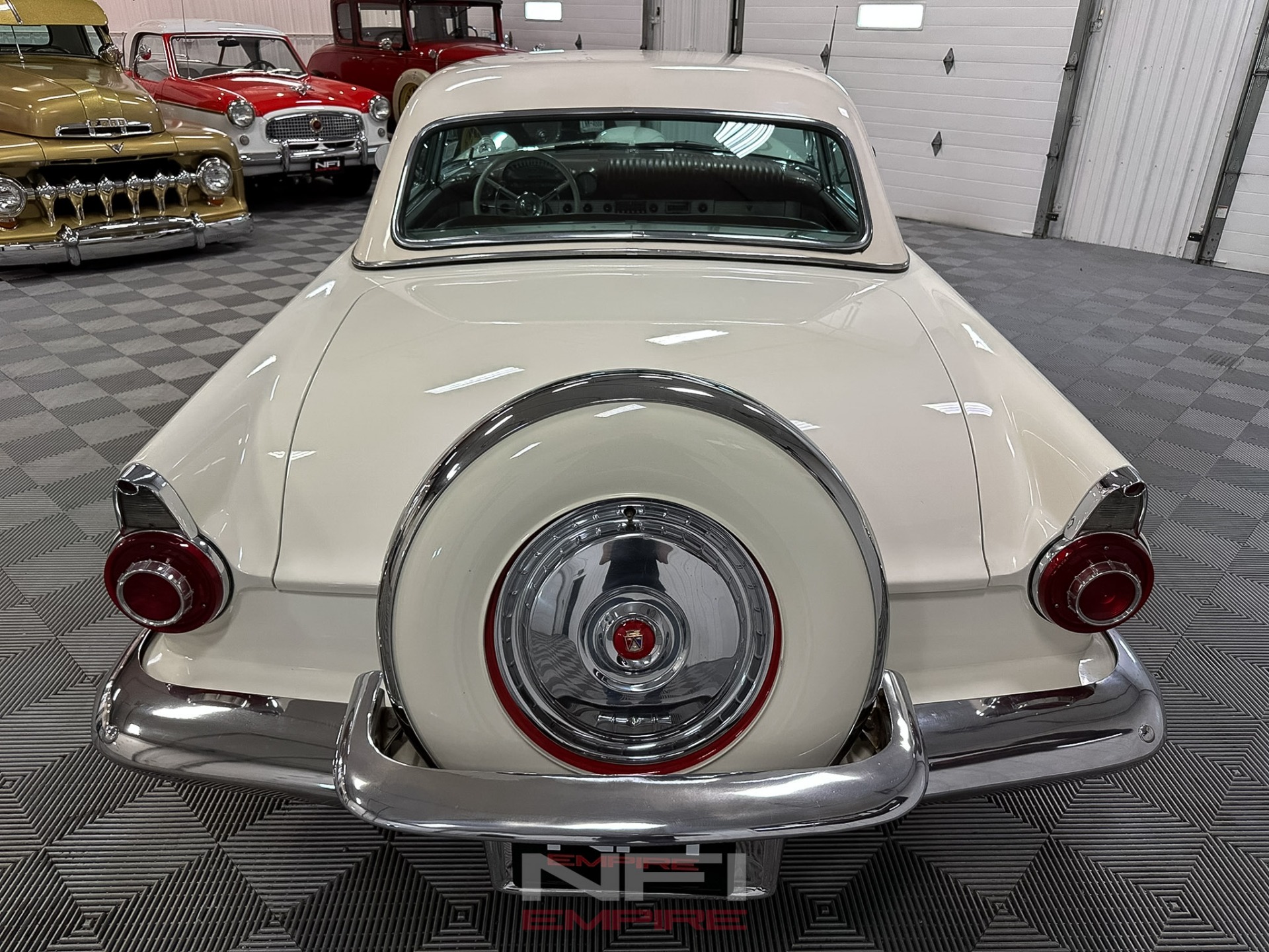 1956 Ford Thunderbird 24