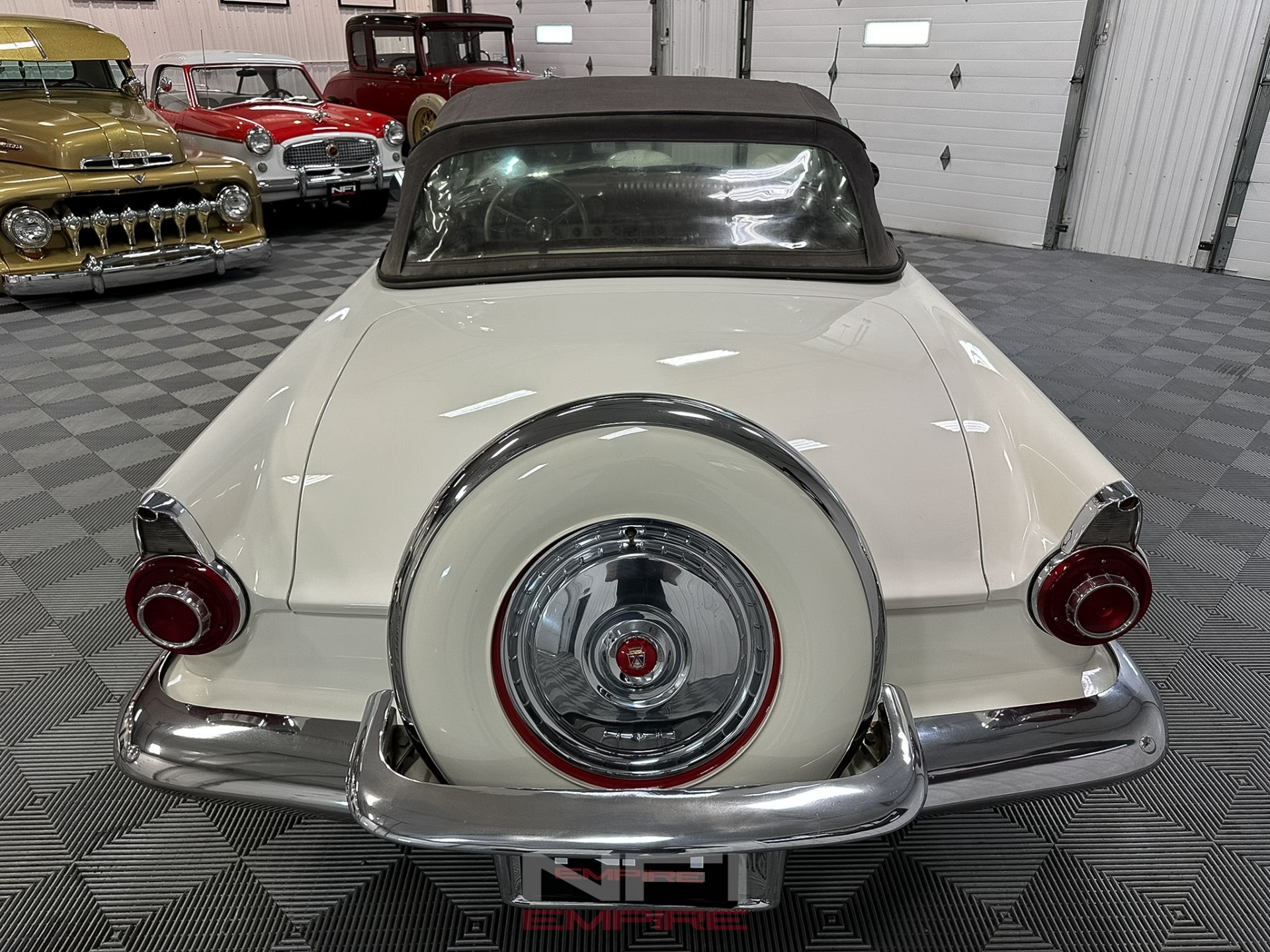 1956 Ford Thunderbird 25