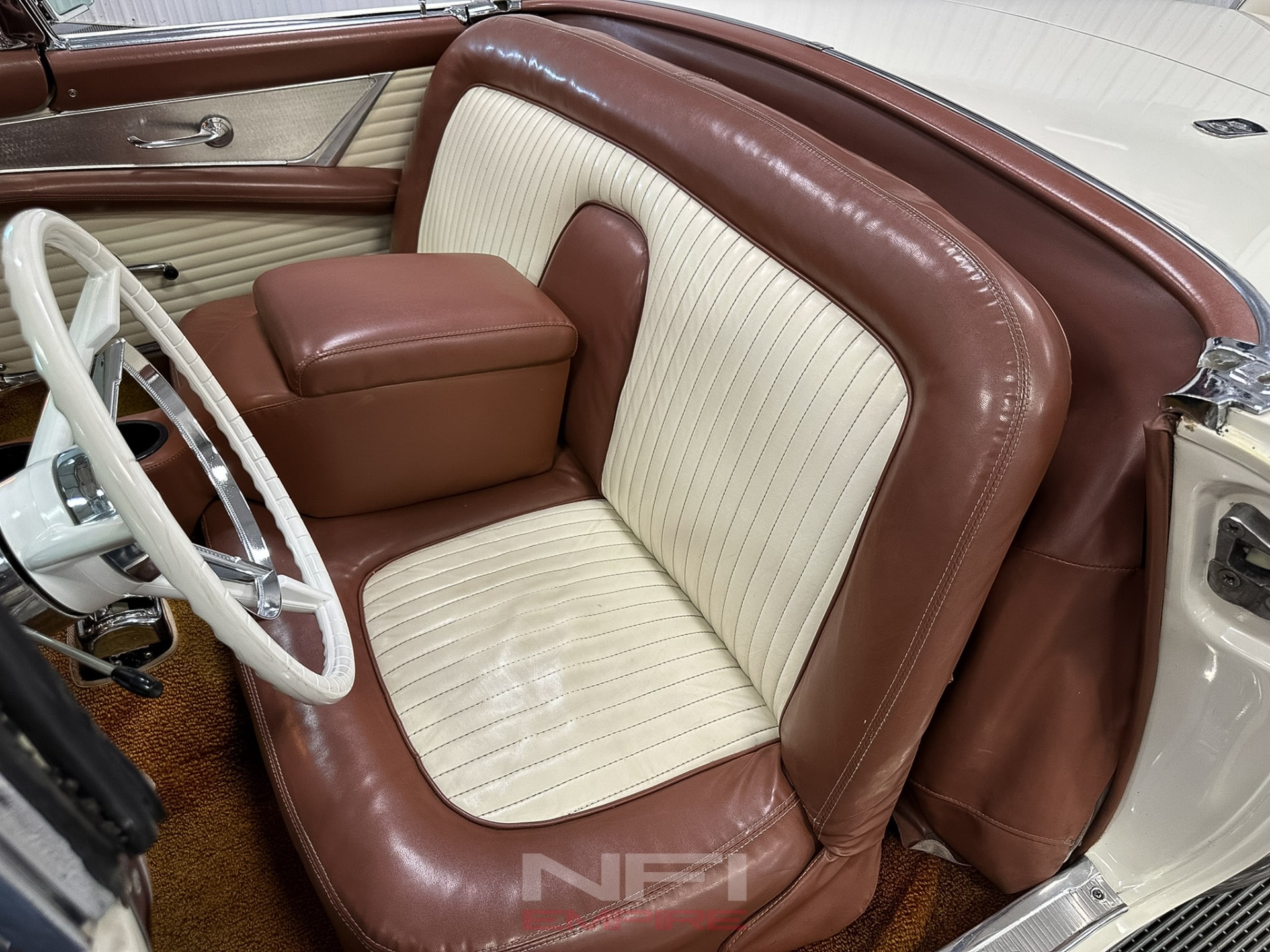 1956 Ford Thunderbird 43