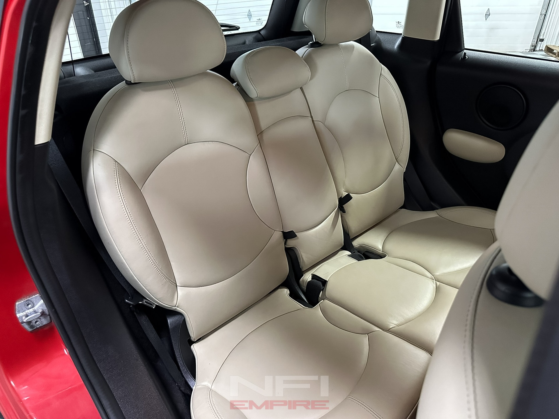 2014 MINI Countryman 42