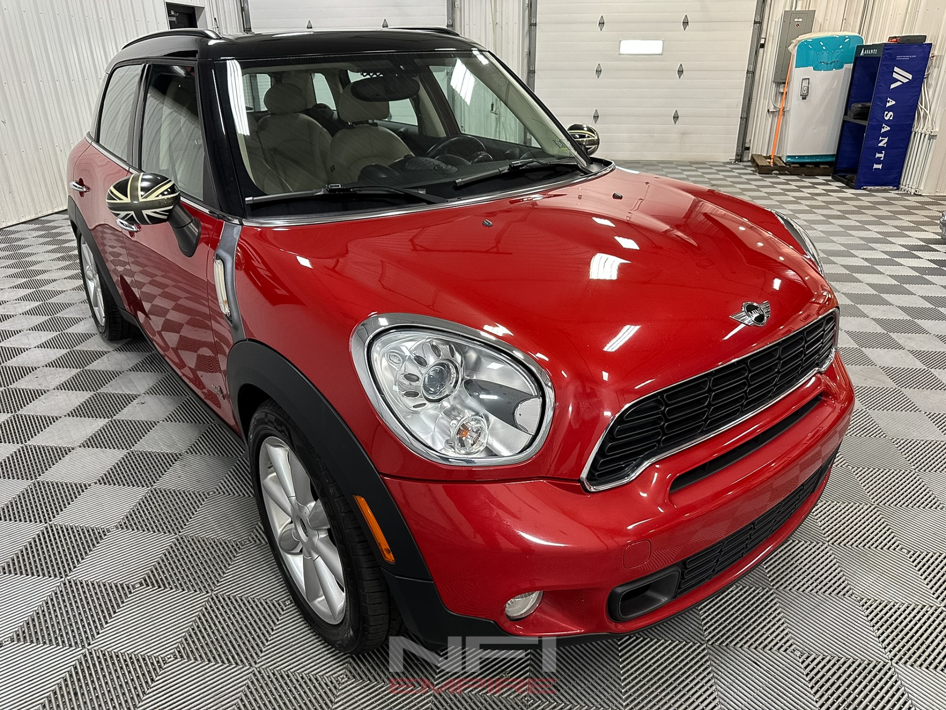 2014 MINI Countryman 5