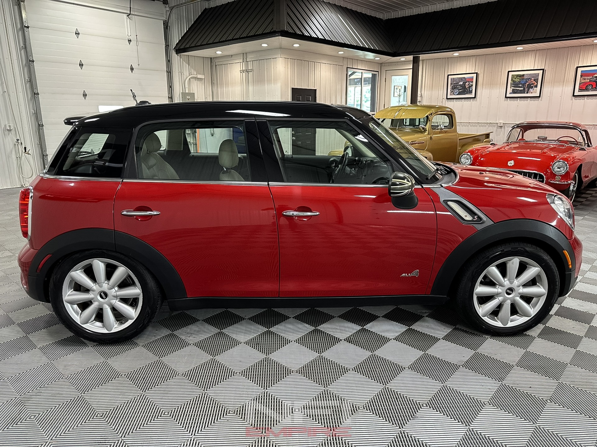 2014 MINI Countryman 7