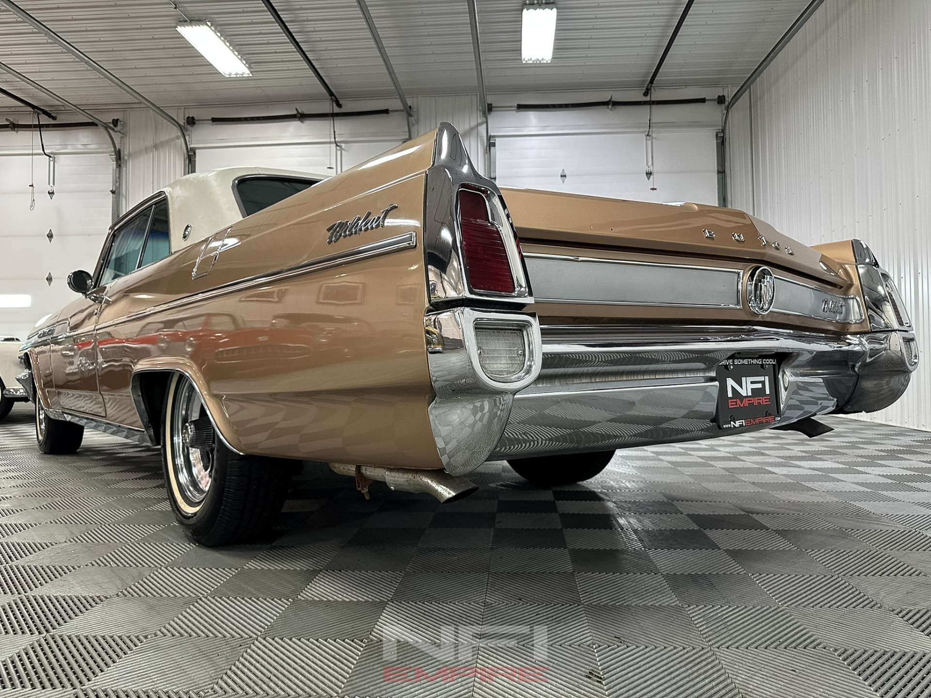 1963 Buick Wildcat 21