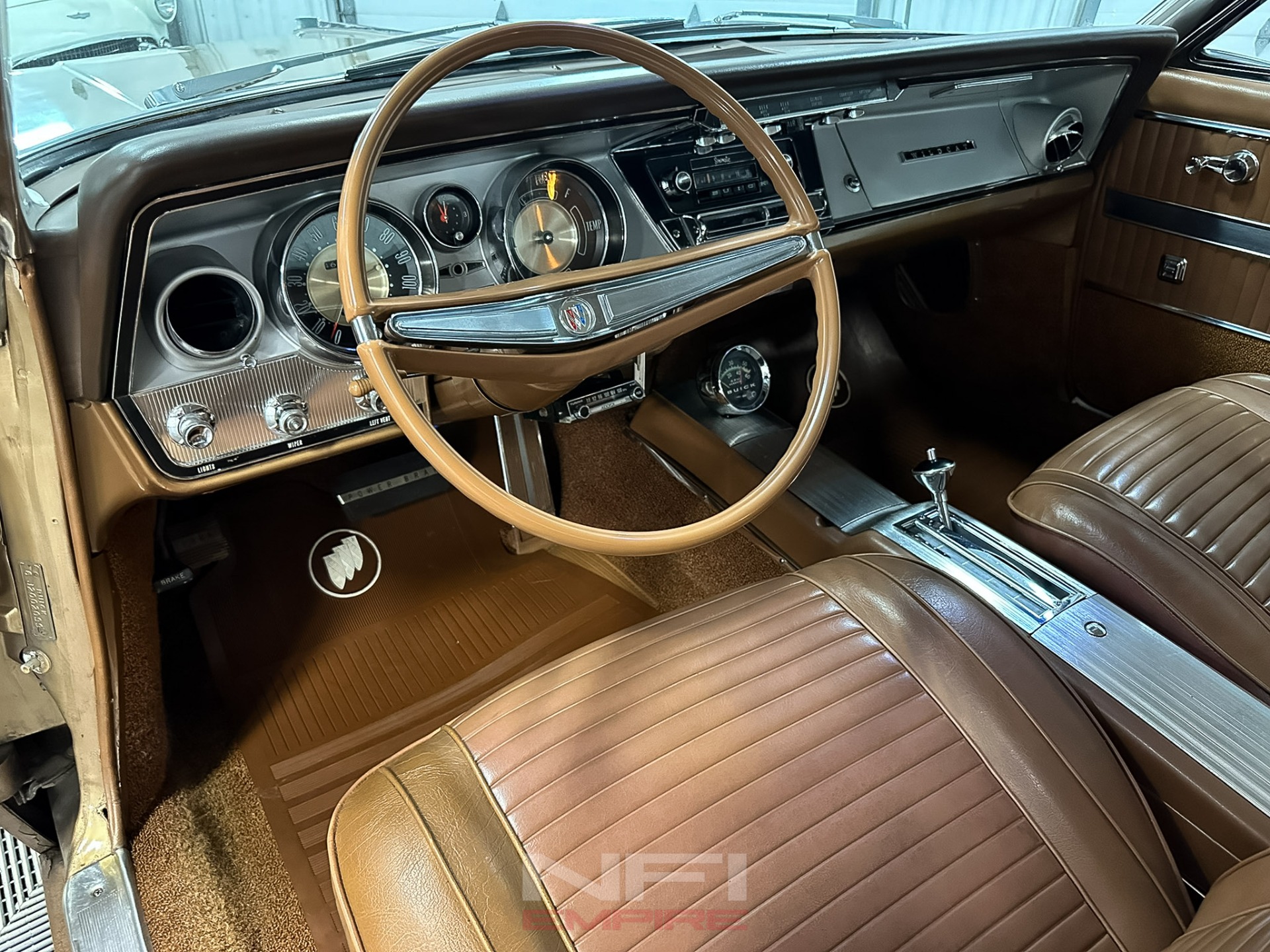 1963 Buick Wildcat 23