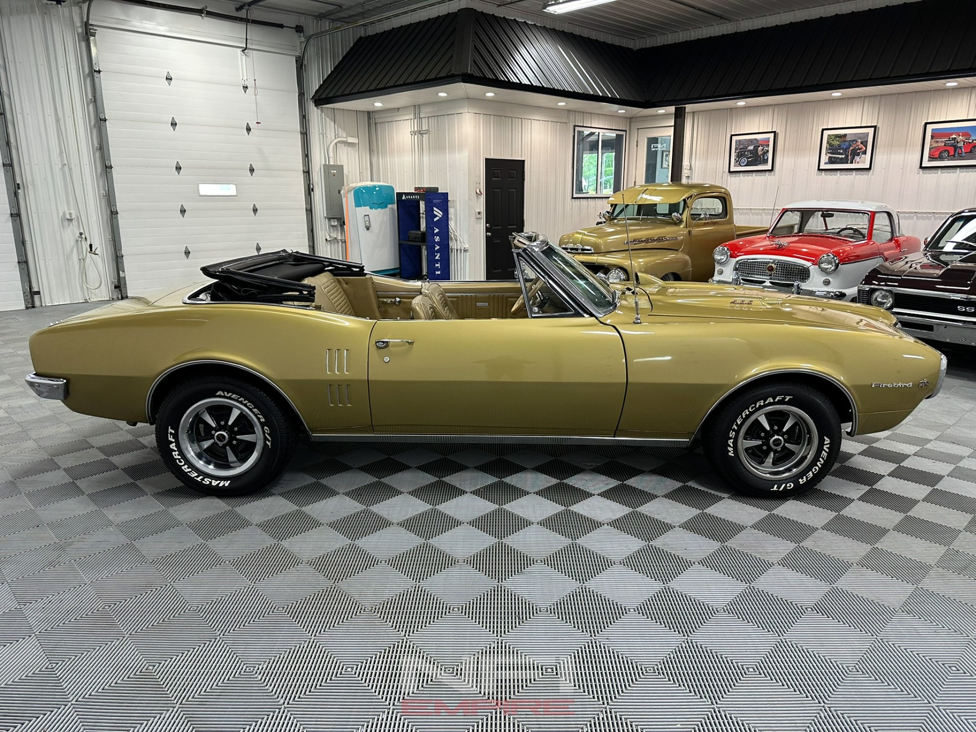 1967 Pontiac Firebird 12