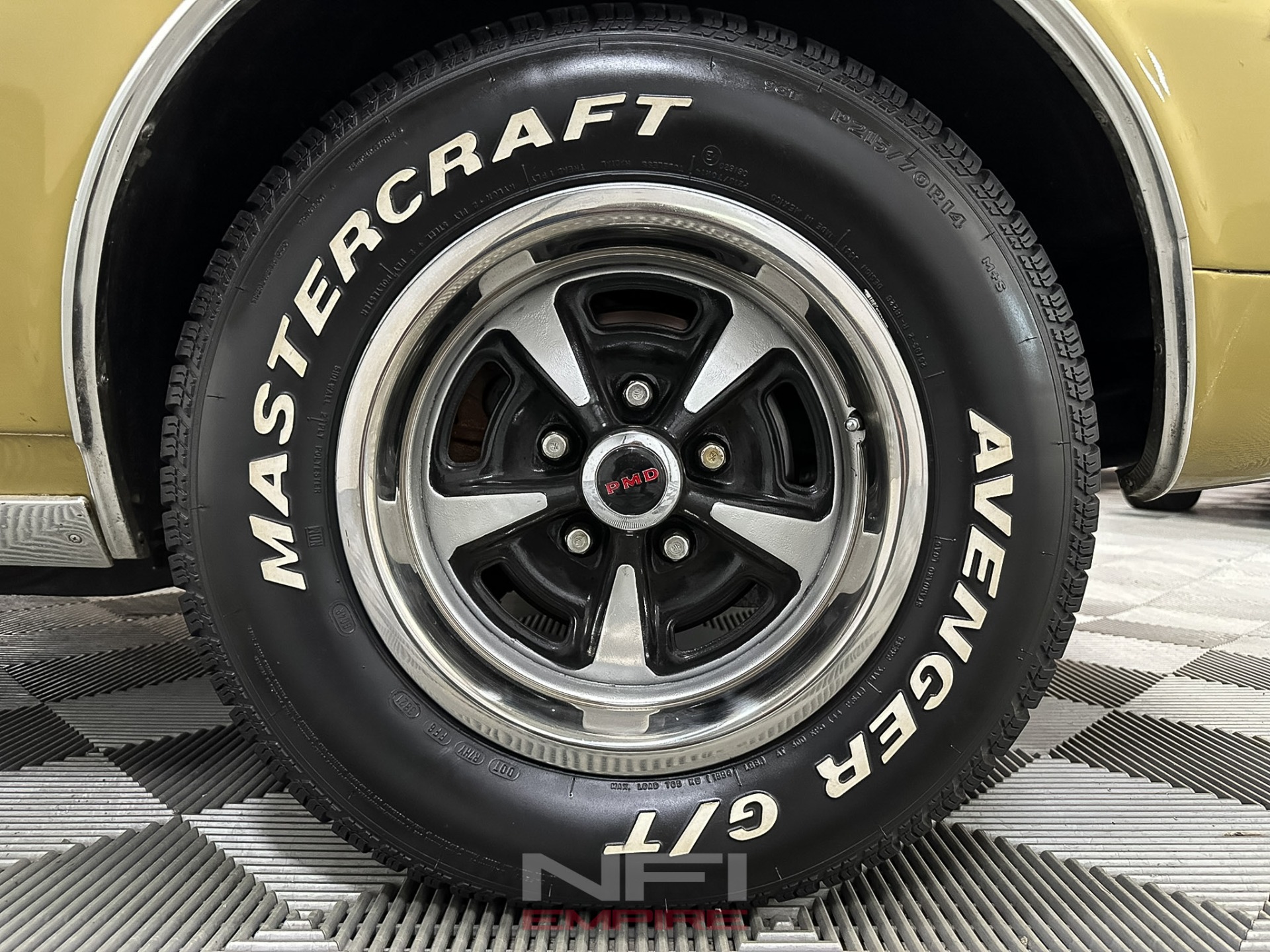1967 Pontiac Firebird 25