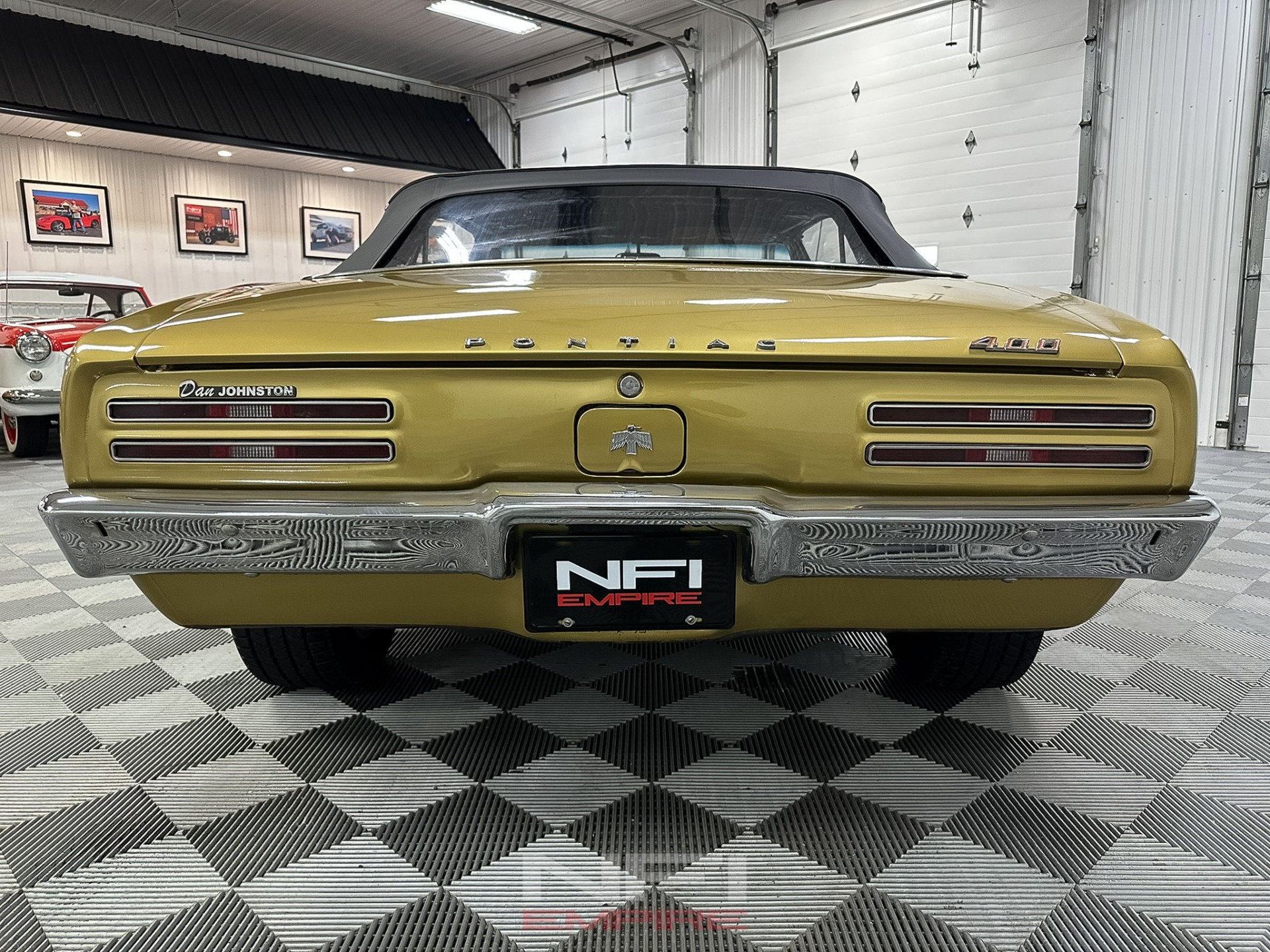 1967 Pontiac Firebird 29