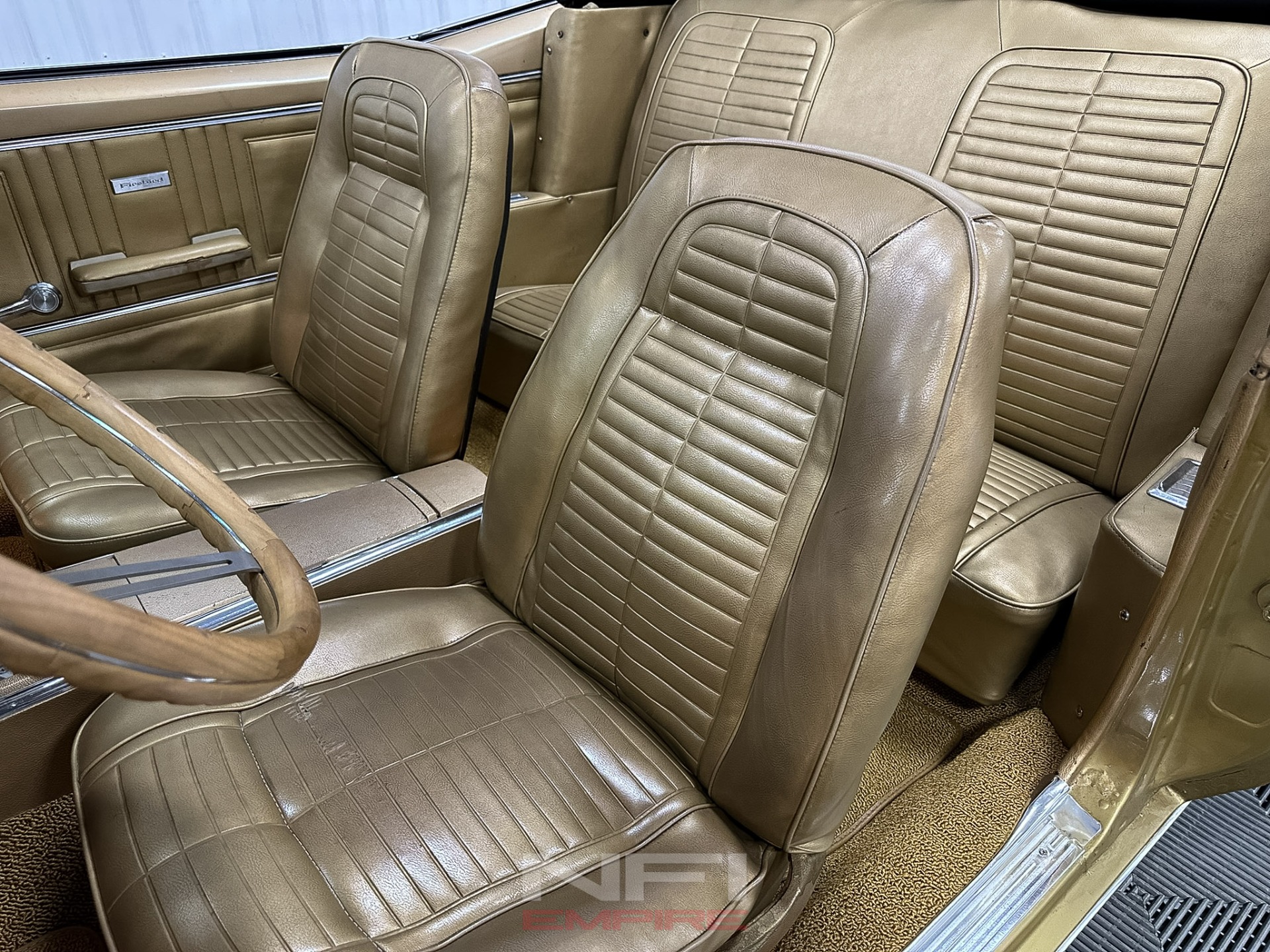 1967 Pontiac Firebird 34
