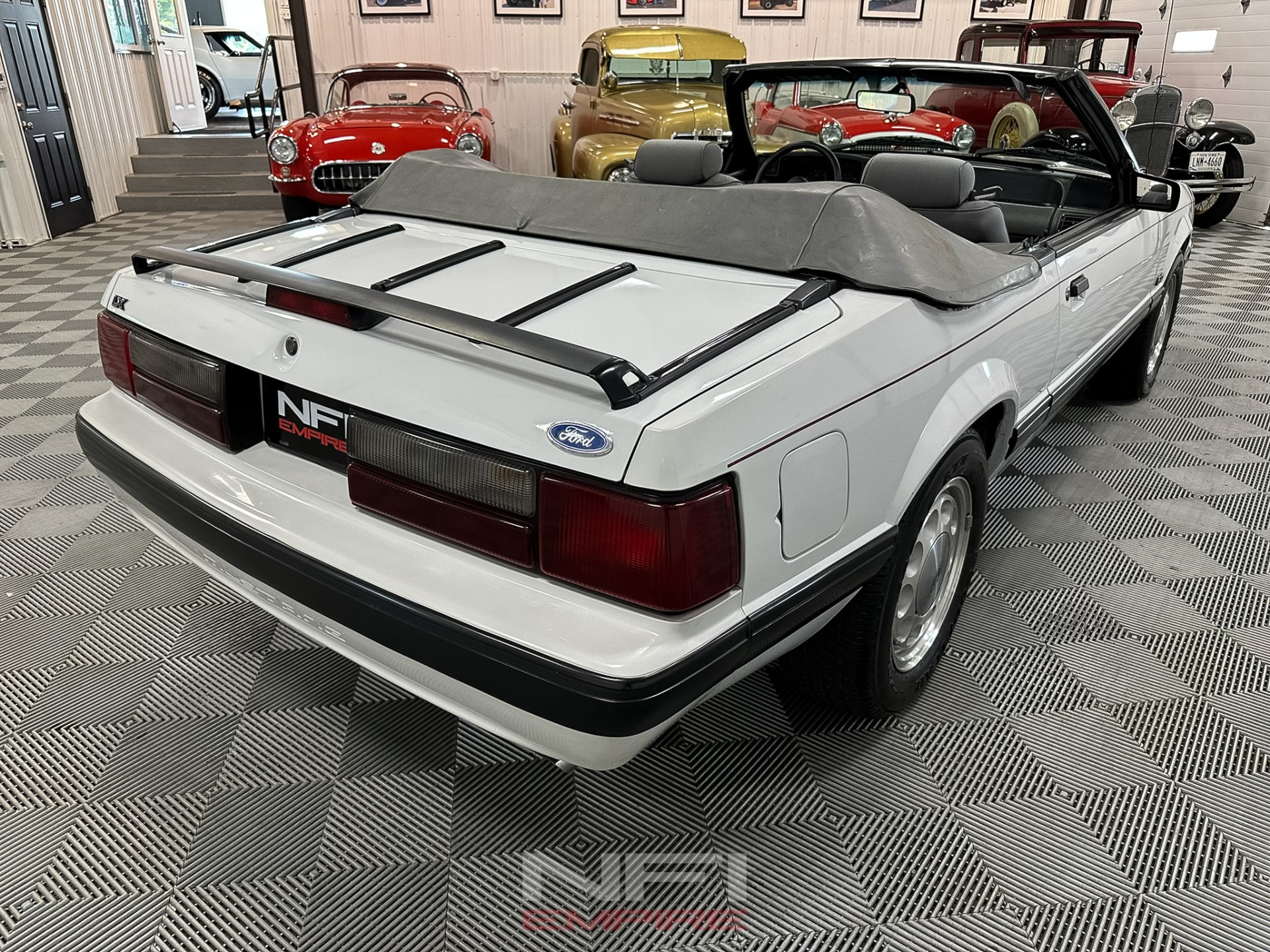 1987 Ford Mustang 14