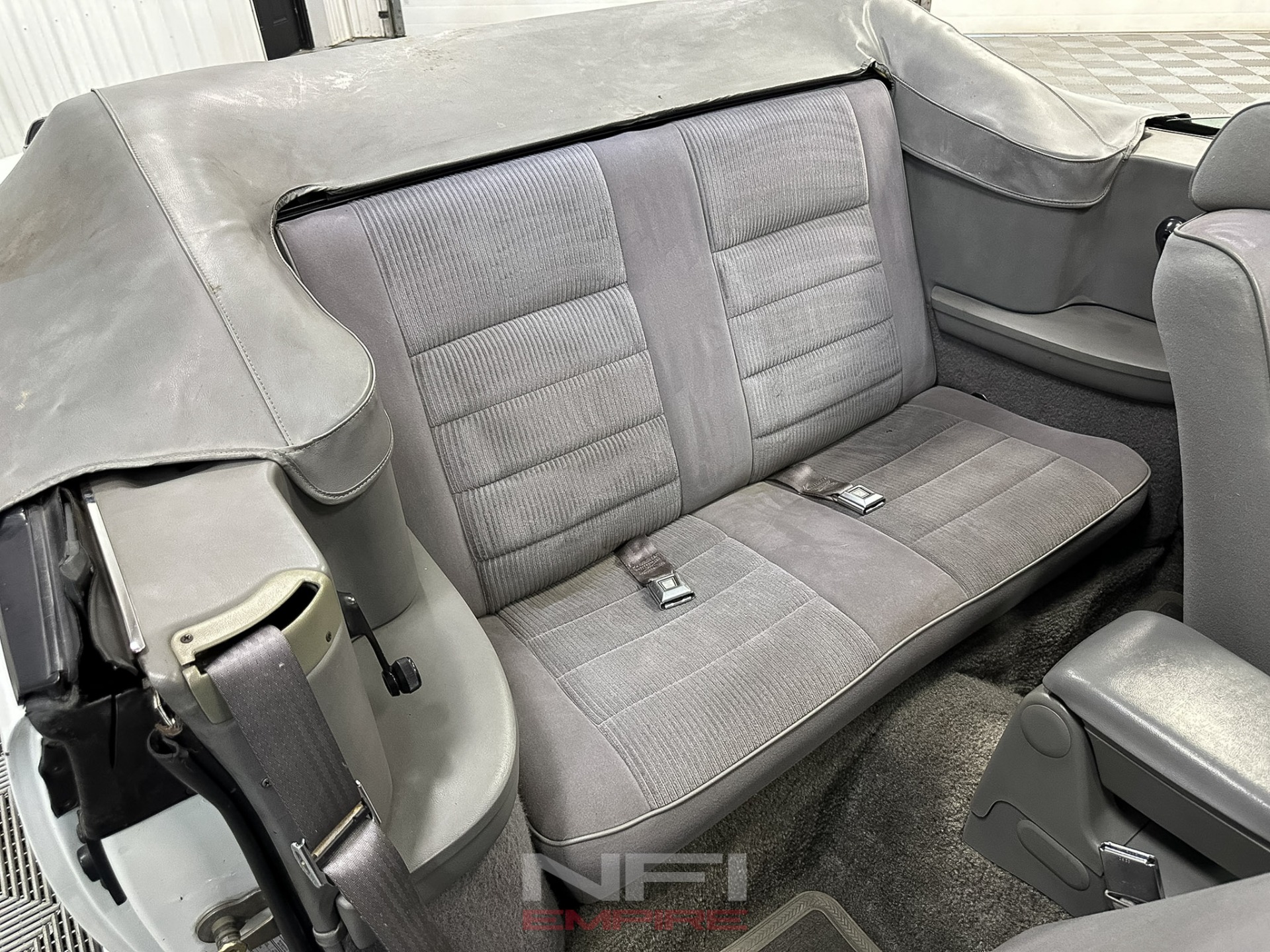 1987 Ford Mustang 45