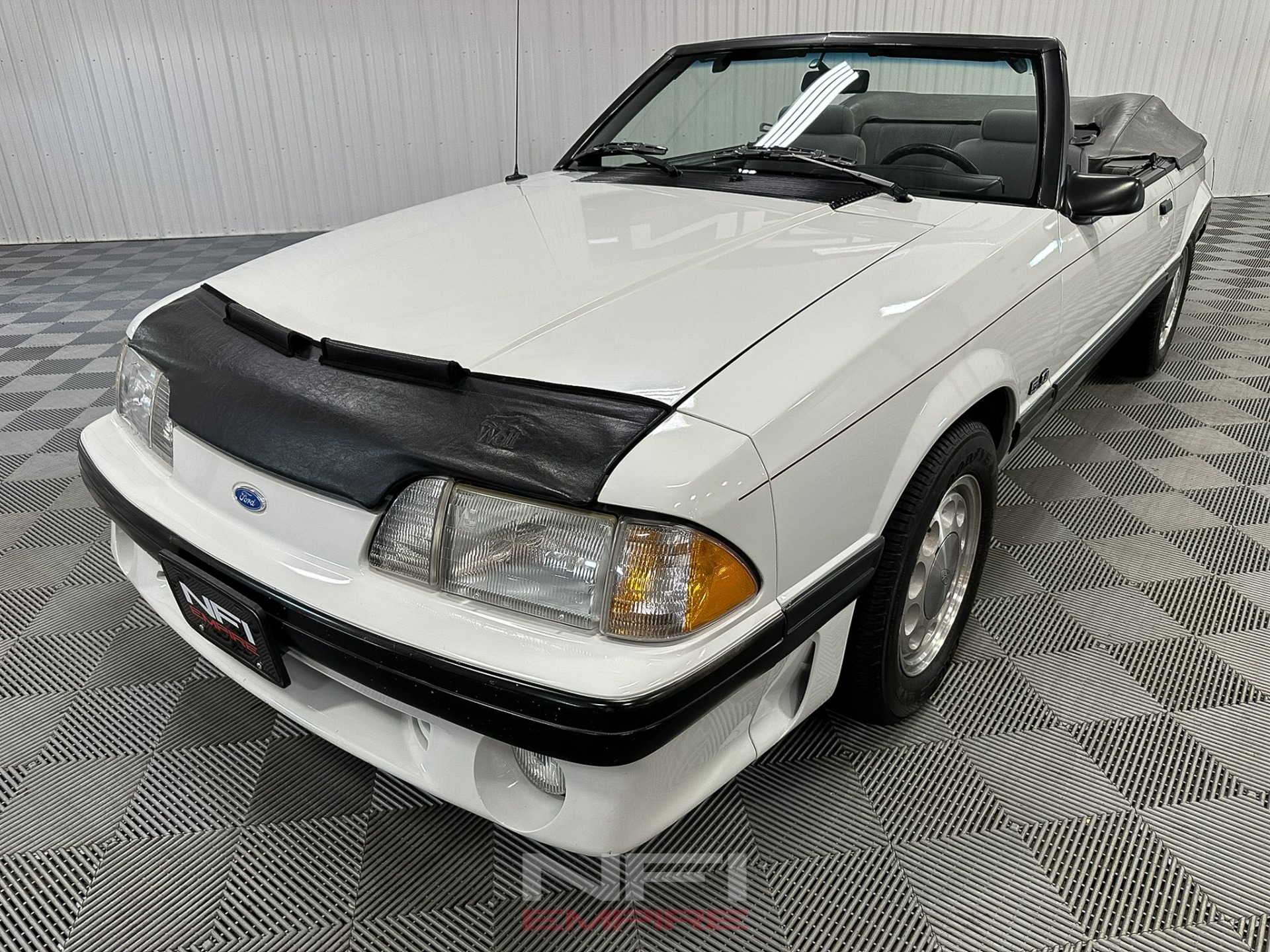 1987 Ford Mustang 5