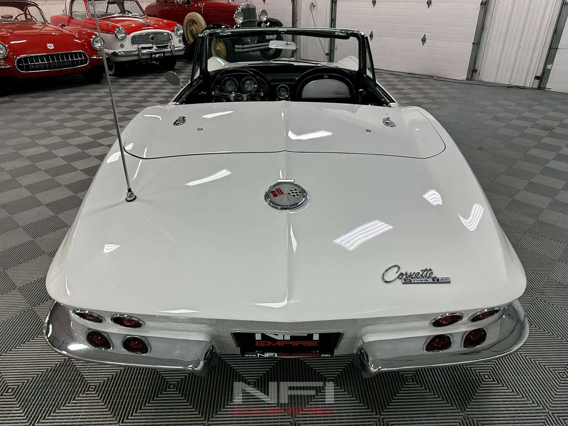 1963 Chevrolet Corvette 16
