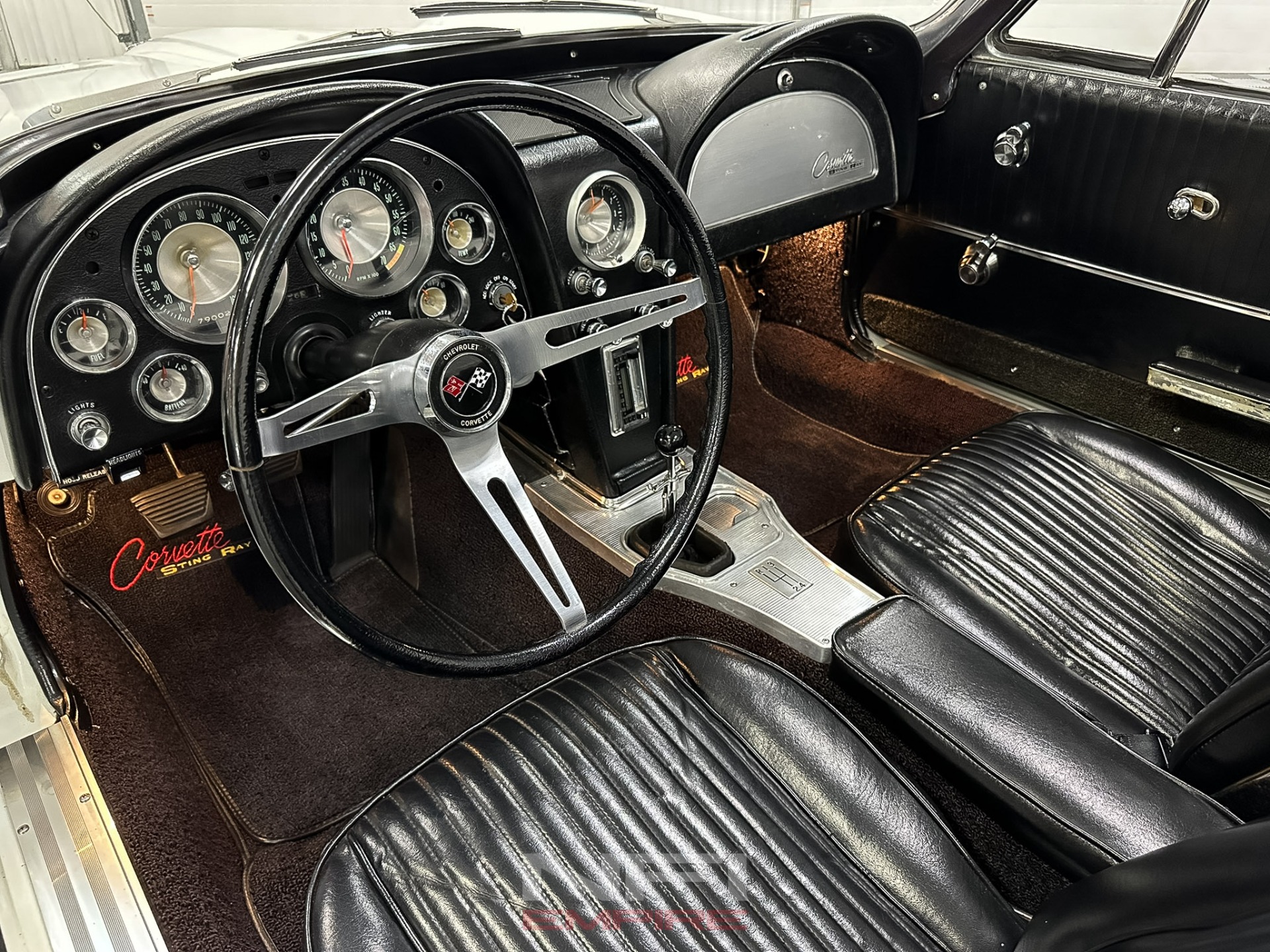 1963 Chevrolet Corvette 34