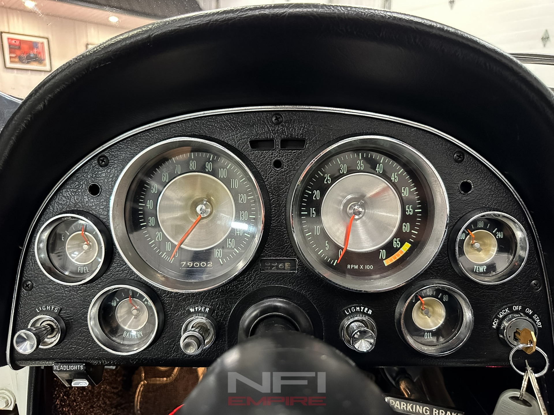 1963 Chevrolet Corvette 36