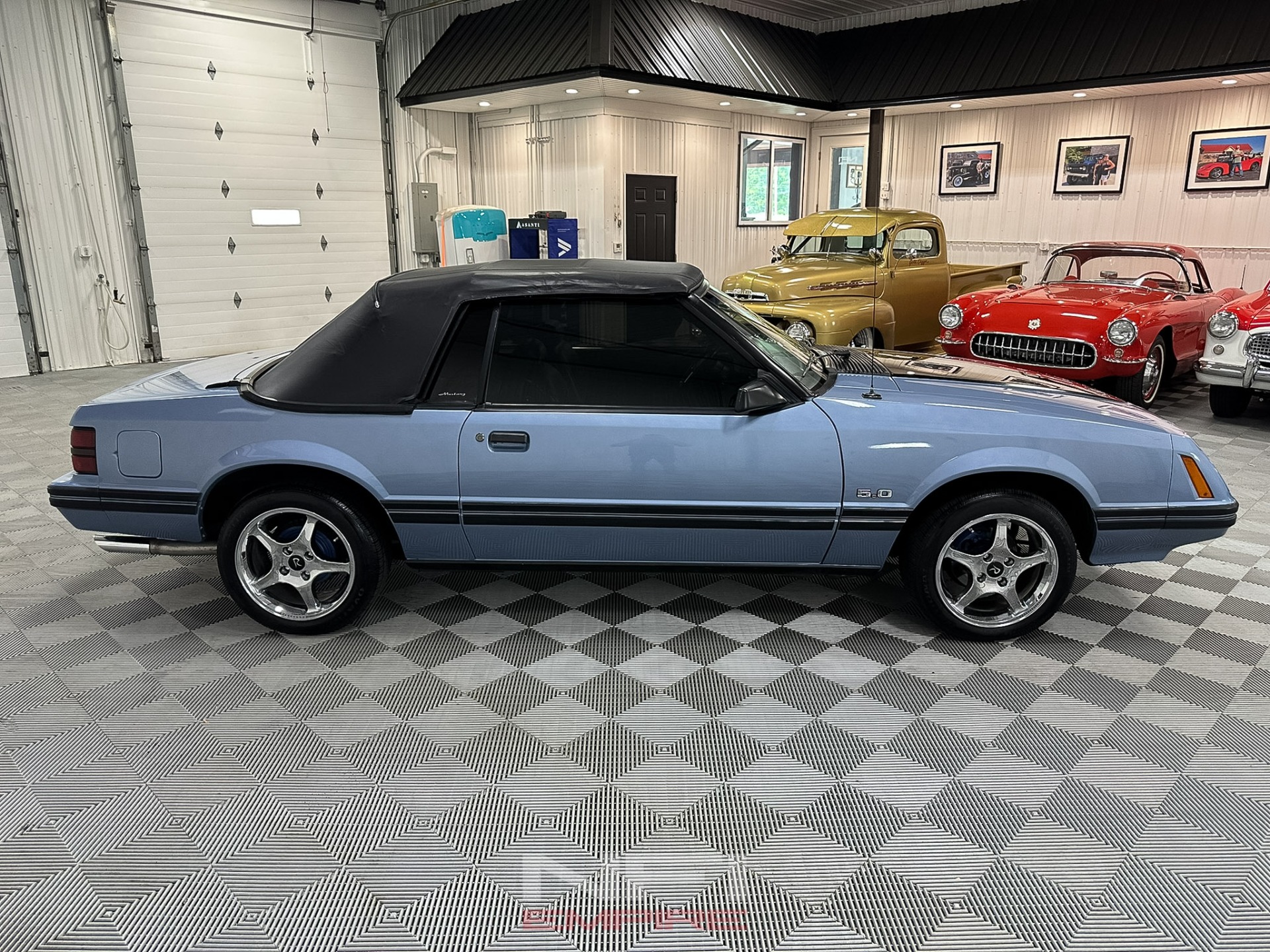 1984 Ford Mustang 13