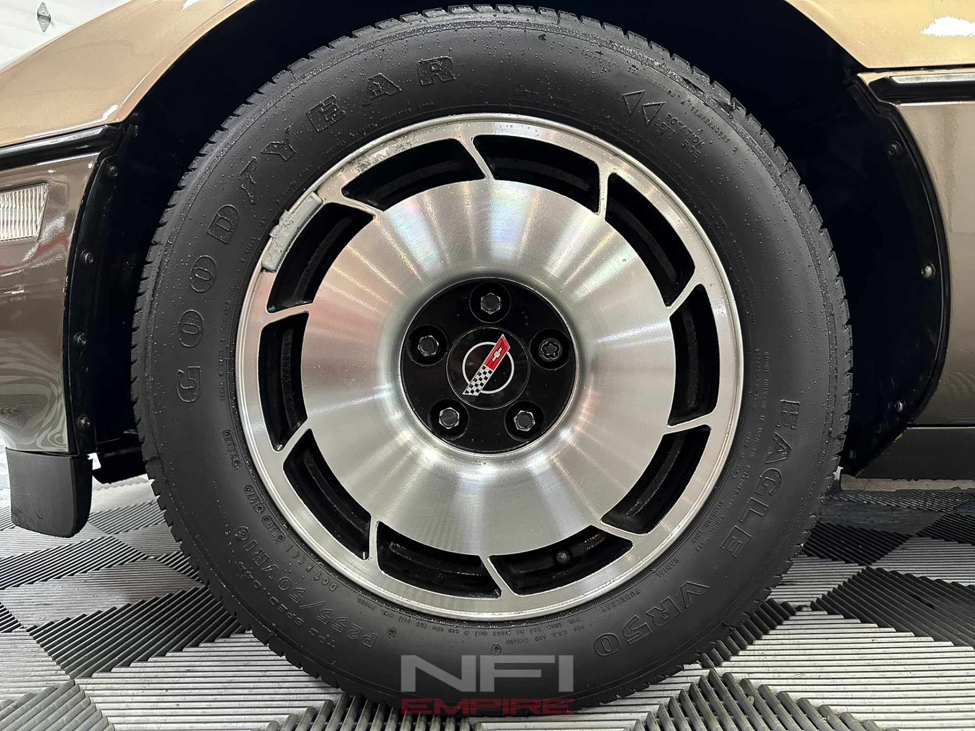 1984 Chevrolet Corvette 12
