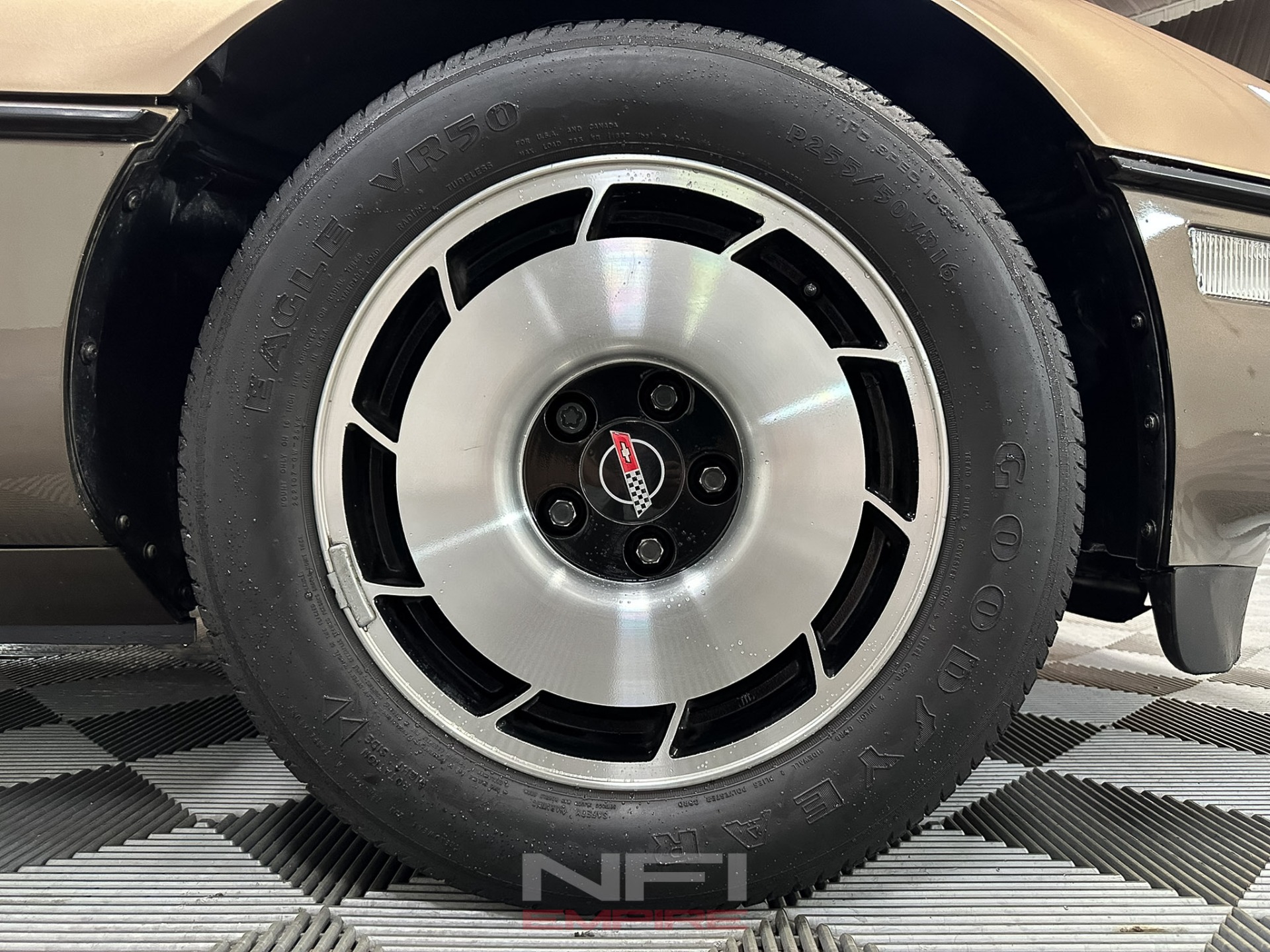 1984 Chevrolet Corvette 16