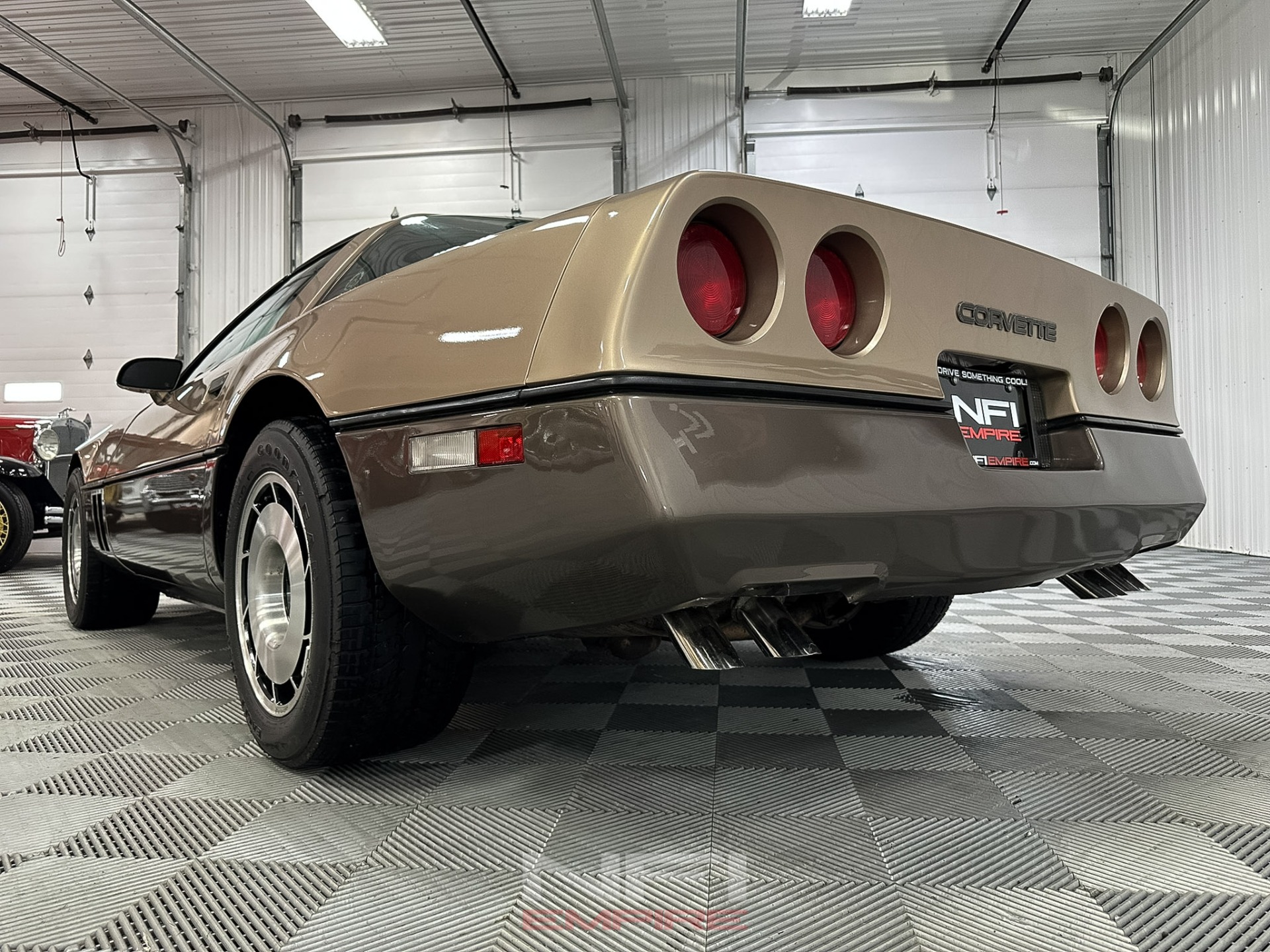 1984 Chevrolet Corvette 21