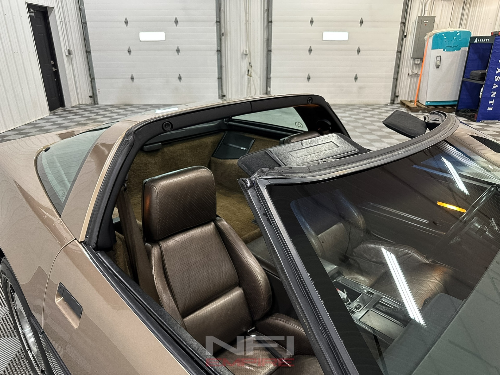 1984 Chevrolet Corvette 41