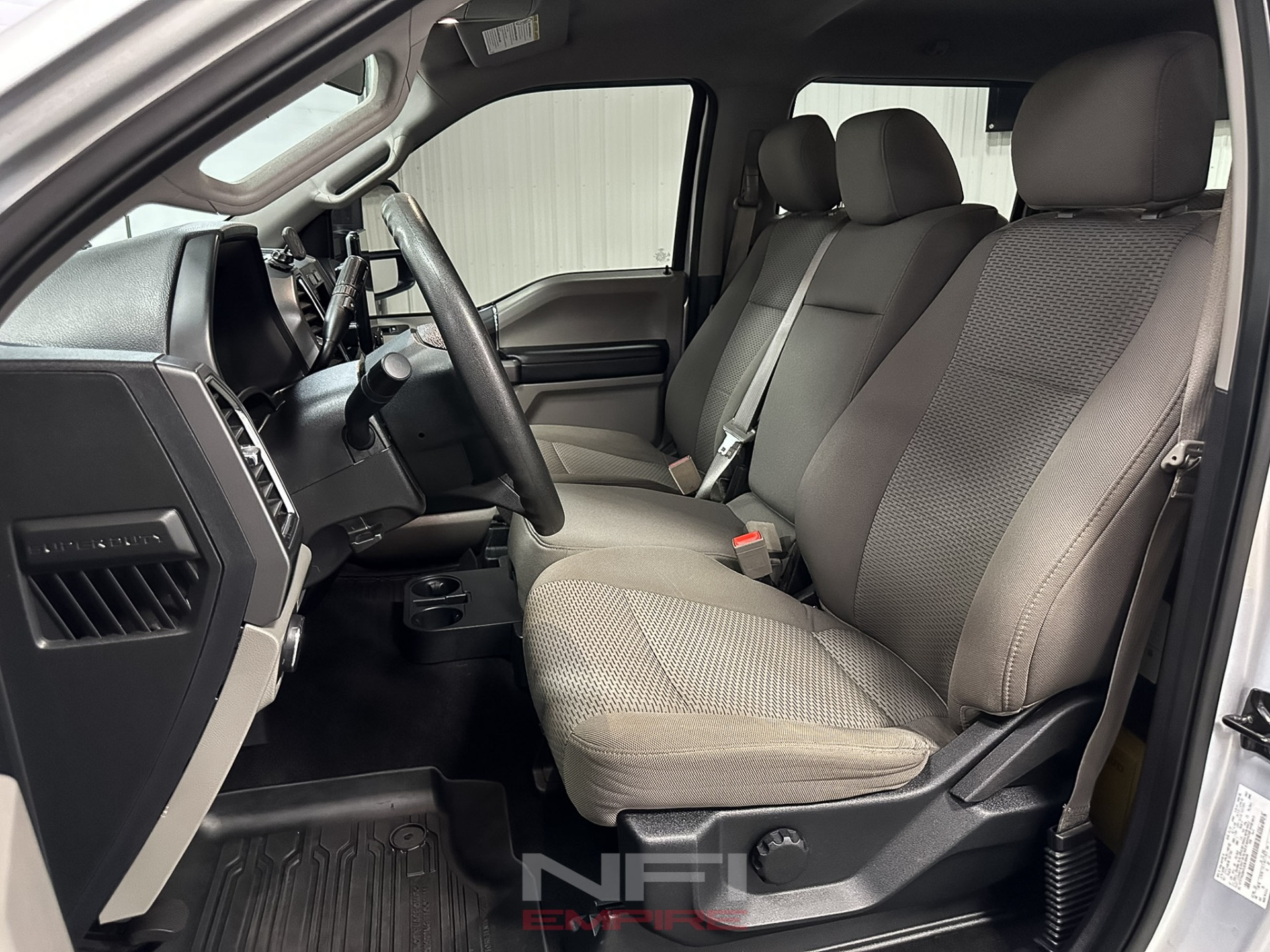 2018 Ford F250 Super Duty Crew Cab 24
