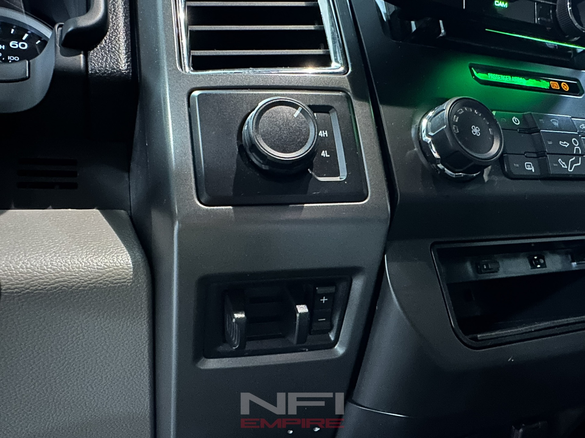 2018 Ford F250 Super Duty Crew Cab 30