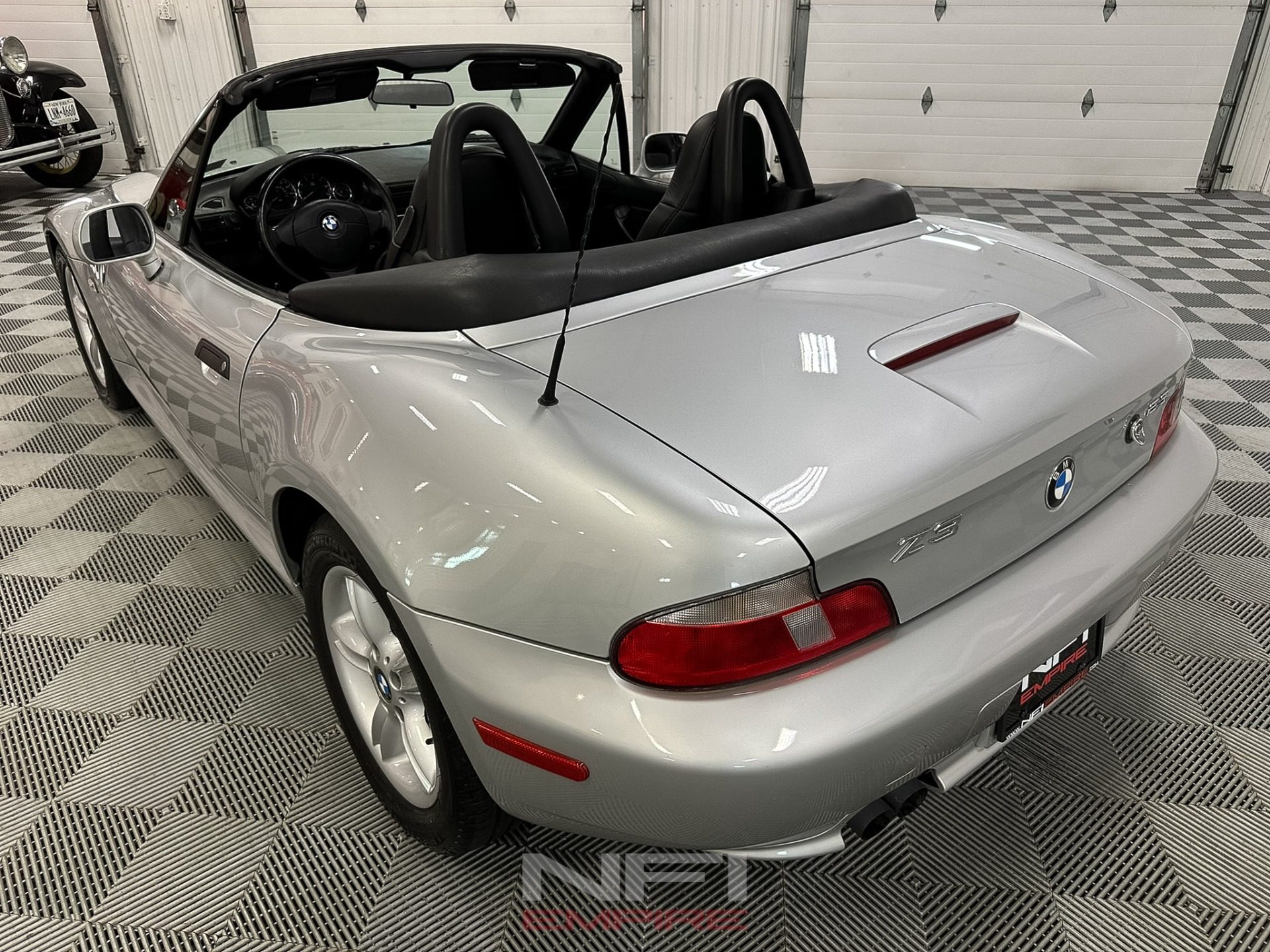 2000 BMW Z3 18