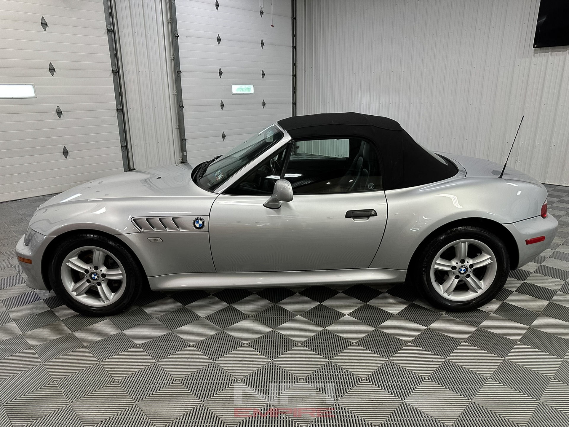2000 BMW Z3 4