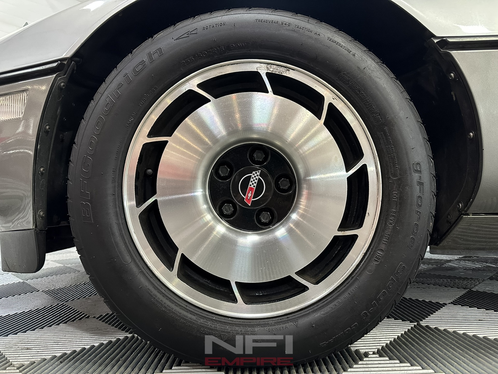 1984 Chevrolet Corvette 12