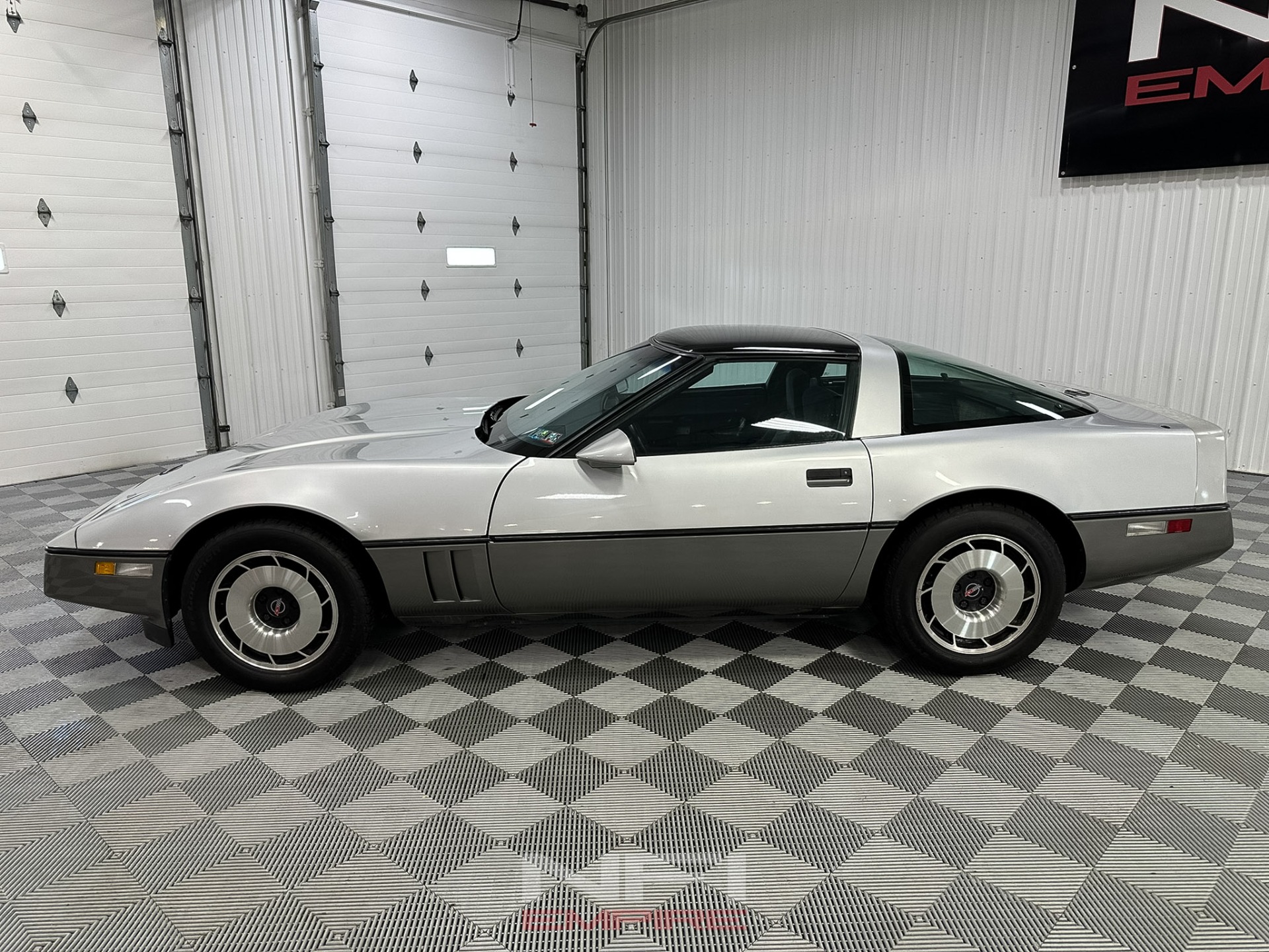 1984 Chevrolet Corvette 2