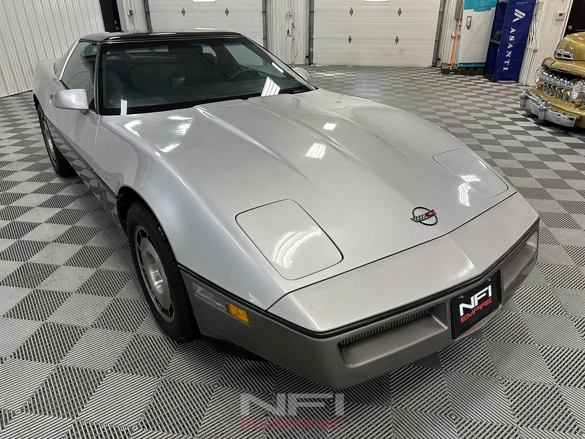 1984 Chevrolet Corvette 5
