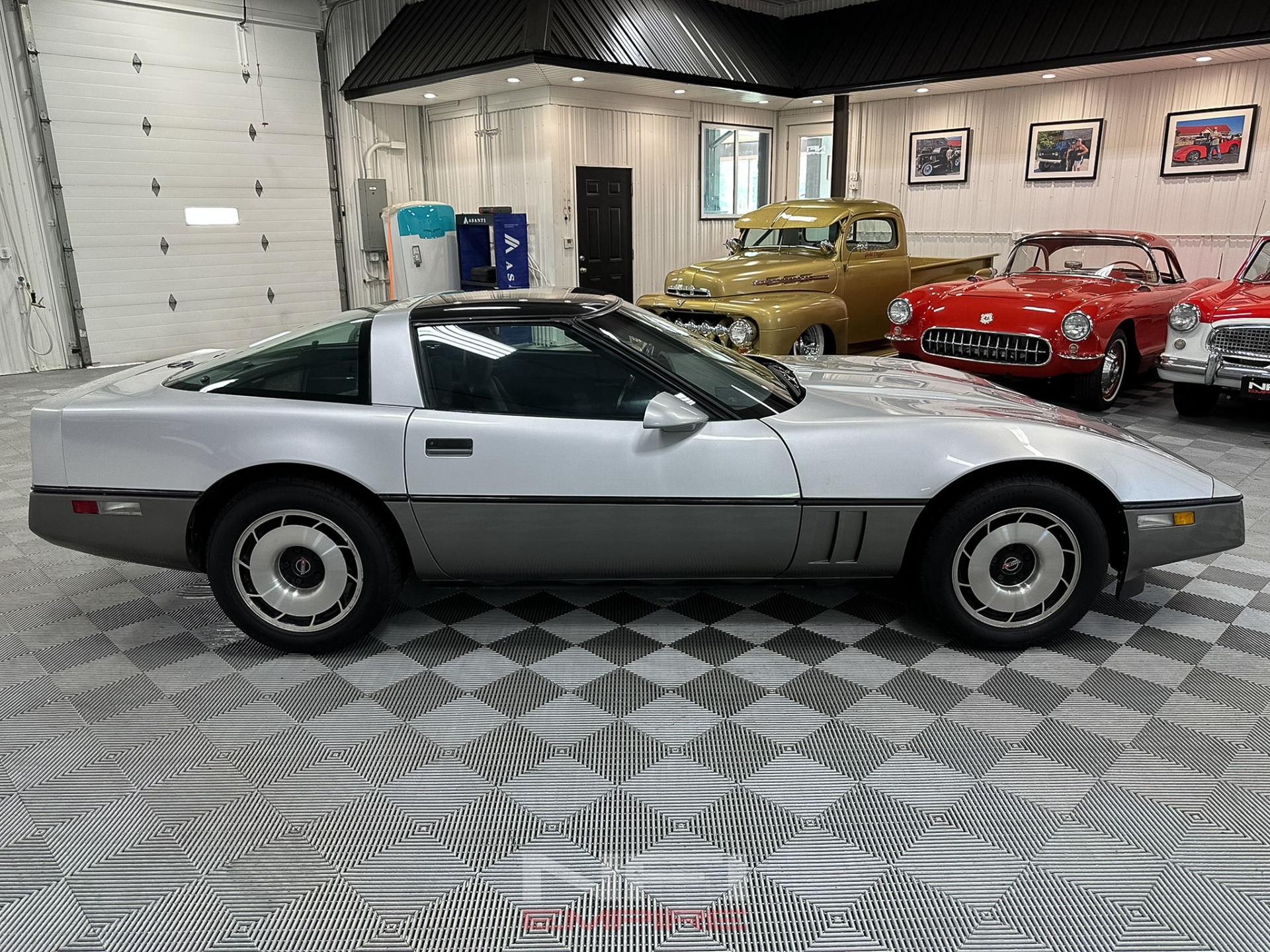 1984 Chevrolet Corvette 7