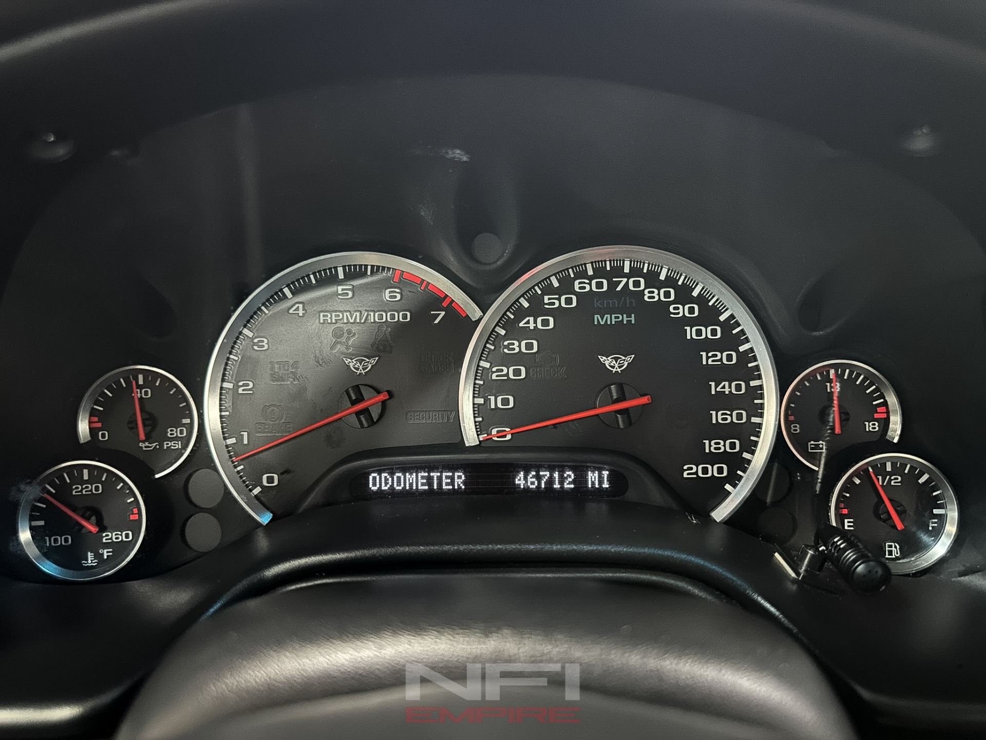 2004 Chevrolet Corvette 25